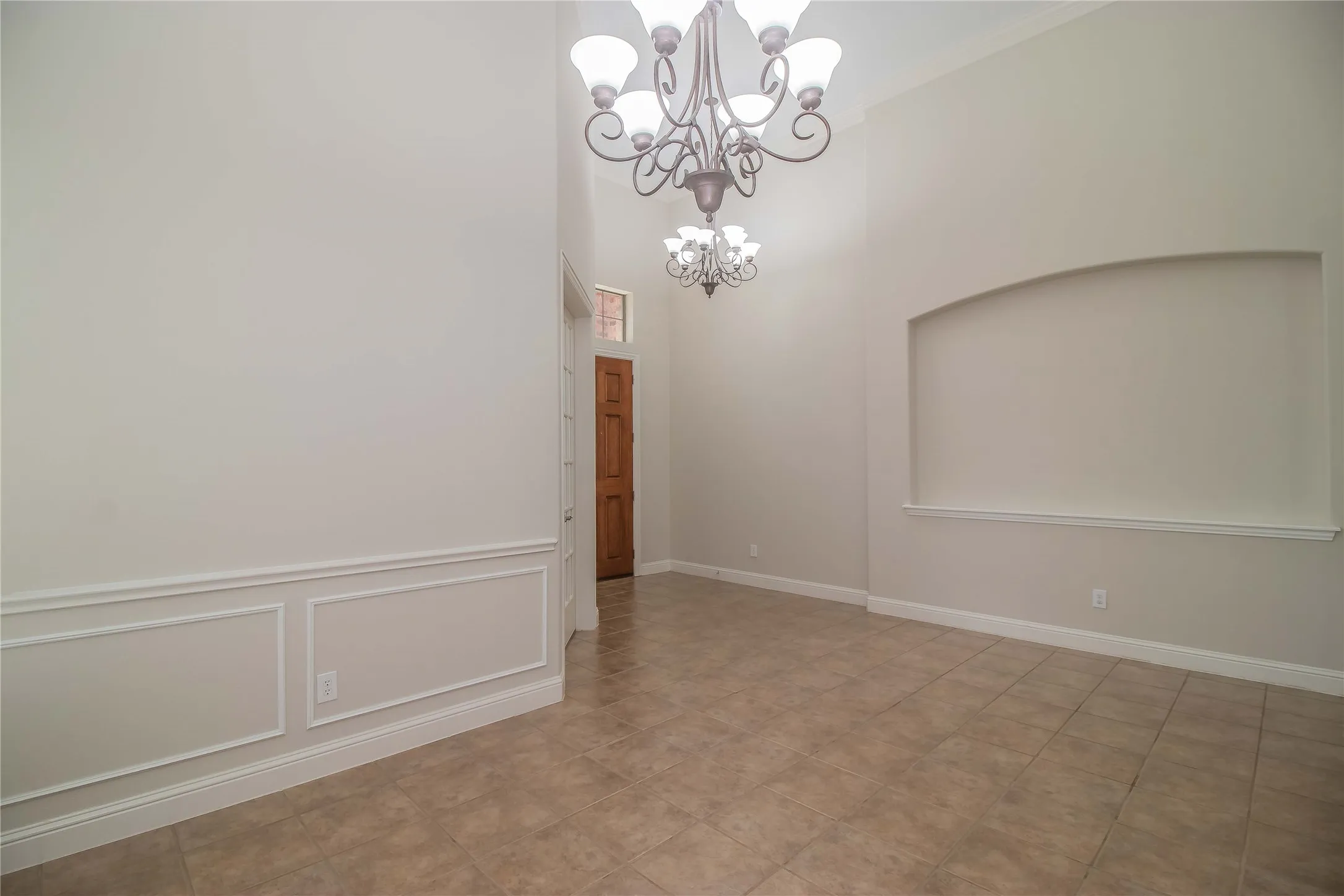 Single Family Residence For Rent in Collin County , 4647 Phillip Drive, Plano, Texas 75024, 3 Bedroom, 2 Bathroom, 2 Garage spaces, 2,207 Sqft, built in 2007, mls#21390582, Real Estate Agent in Plano, Homes For Rent in Collin county, Homes For Rent in Plano, Realtor in Plano Texas, Real Estate Brokerage Independent Realty Texas, Luminita Cordes Realtor