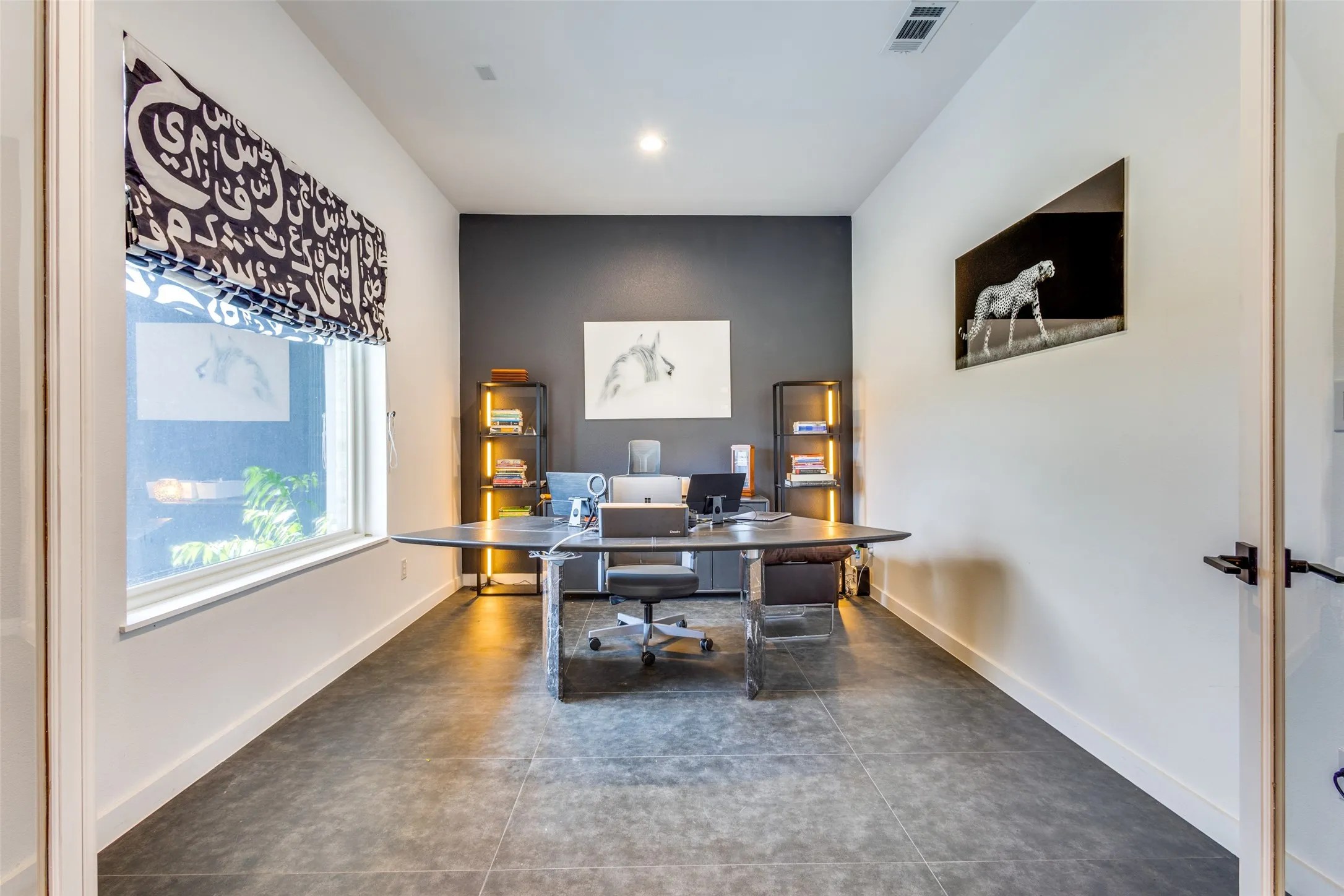 Single Family Residence For Rent in Collin County , 9774 Sunset Drive, Frisco, Texas 75033, 4 Bedroom, 4 Bathroom, 2 Garage spaces, 3,268 Sqft, built in 2021, mls#21391411, Real Estate Agent in Frisco, Homes For Rent in Collin county, Homes For Rent in Frisco, Realtor in Frisco Texas, Real Estate Brokerage Independent Realty Texas, Luminita Cordes Realtor