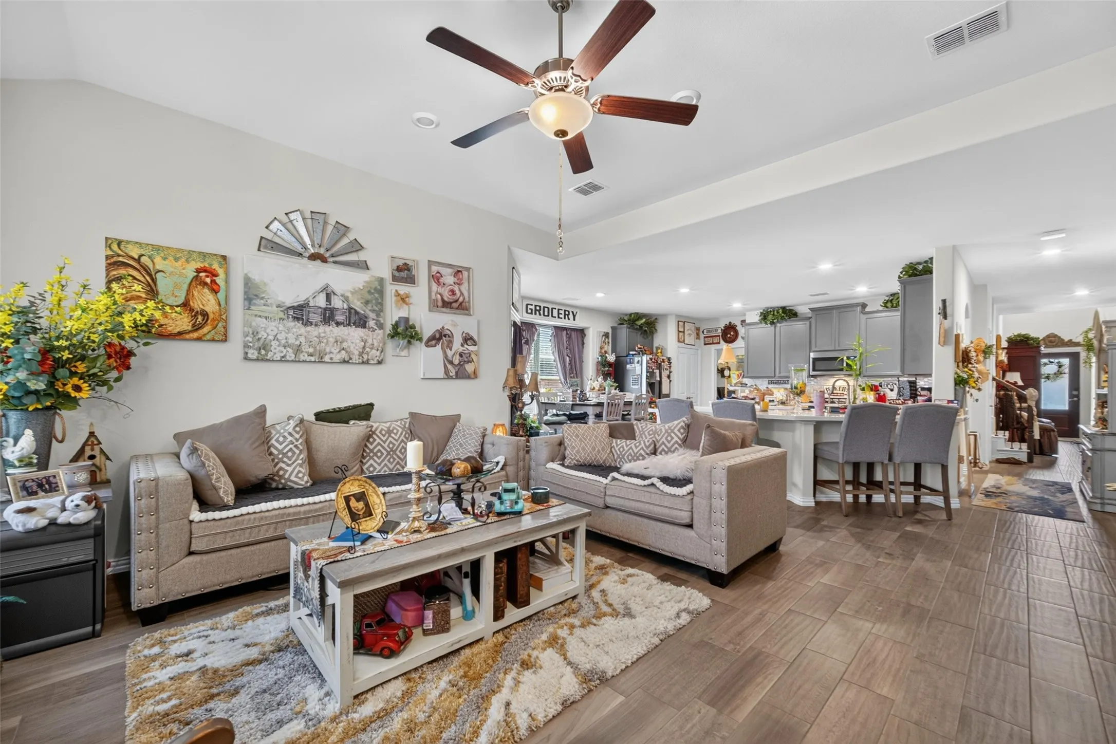 Single Family Residence For Rent in Collin County , 1318 Crossvine Drive, Anna, Texas 75409, 4 Bedroom, 4 Bathroom, 2 Garage spaces, 3,168 Sqft, built in 2019, mls#21390158, Real Estate Agent in Anna, Homes For Rent in Collin county, Homes For Rent in Anna, Realtor in Anna Texas, Real Estate Brokerage Independent Realty Texas, Luminita Cordes Realtor