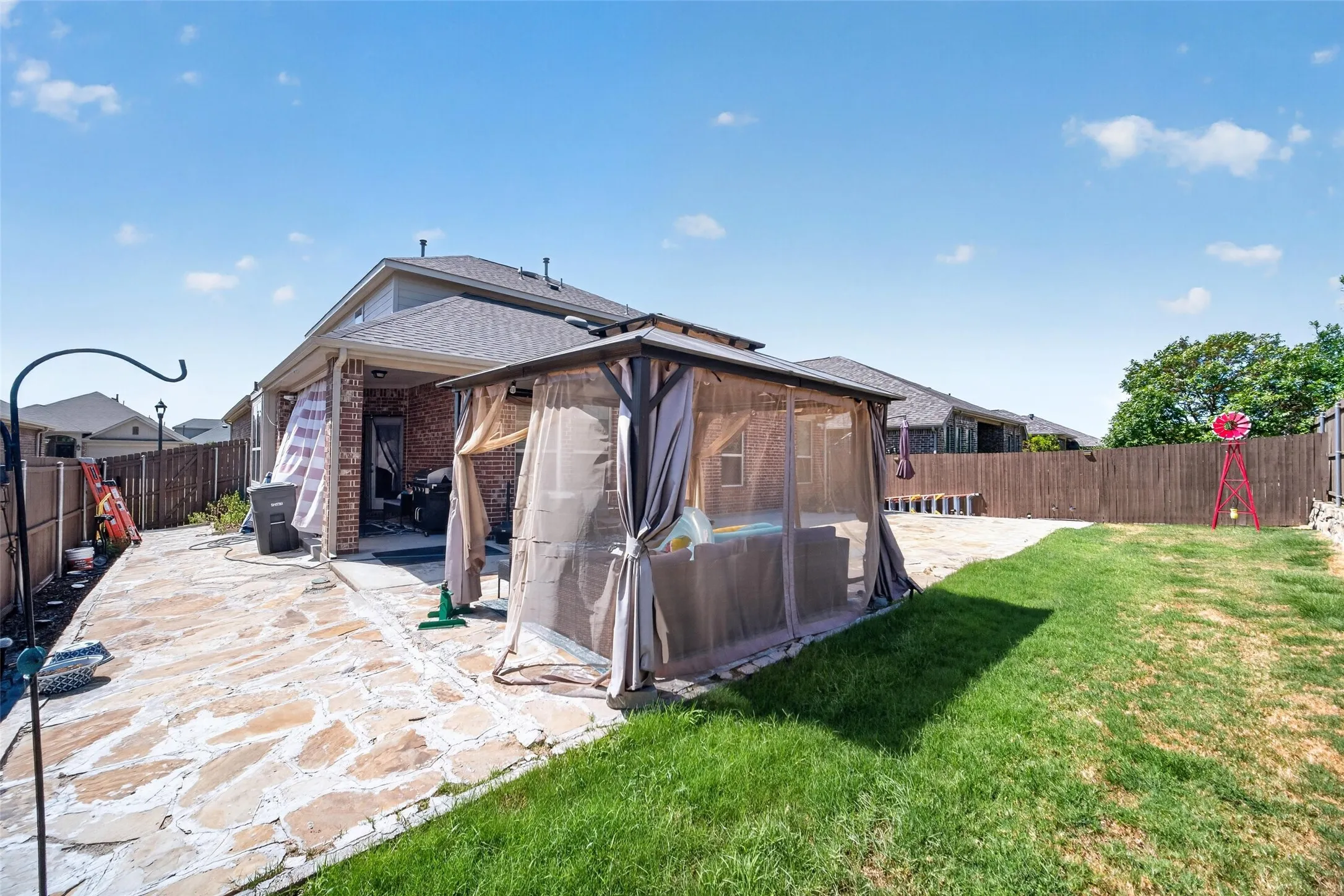 Single Family Residence For Rent in Collin County , 1318 Crossvine Drive, Anna, Texas 75409, 4 Bedroom, 4 Bathroom, 2 Garage spaces, 3,168 Sqft, built in 2019, mls#21390158, Real Estate Agent in Anna, Homes For Rent in Collin county, Homes For Rent in Anna, Realtor in Anna Texas, Real Estate Brokerage Independent Realty Texas, Luminita Cordes Realtor