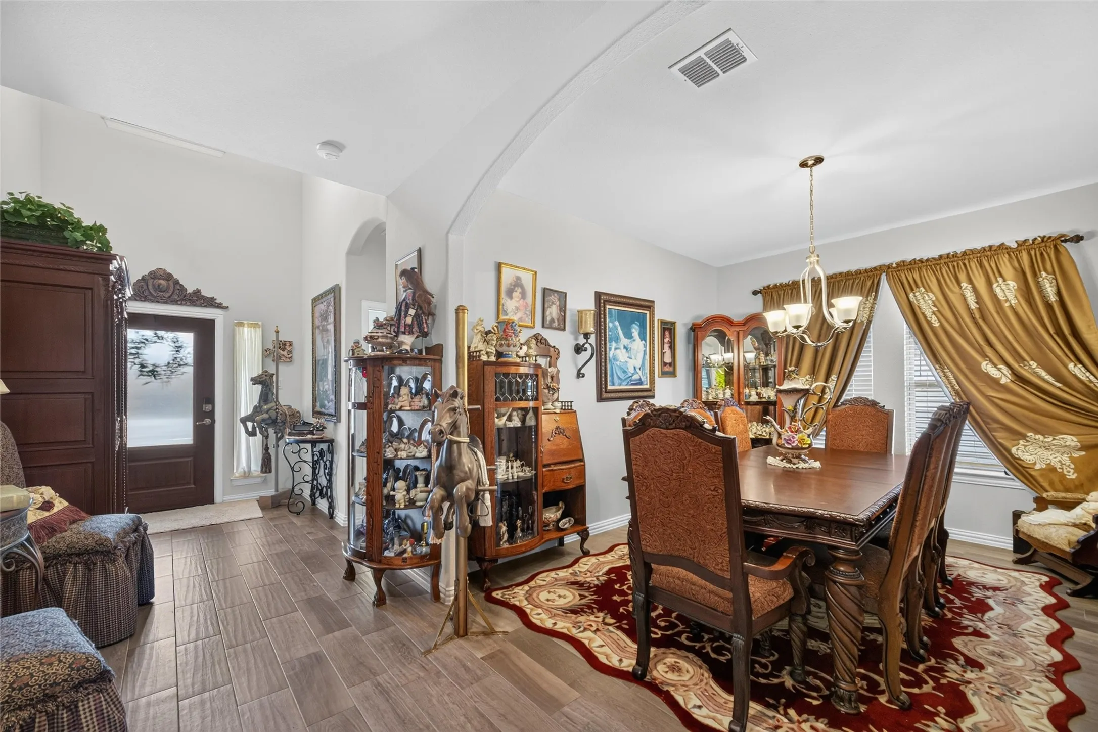 Single Family Residence For Rent in Collin County , 1318 Crossvine Drive, Anna, Texas 75409, 4 Bedroom, 4 Bathroom, 2 Garage spaces, 3,168 Sqft, built in 2019, mls#21390158, Real Estate Agent in Anna, Homes For Rent in Collin county, Homes For Rent in Anna, Realtor in Anna Texas, Real Estate Brokerage Independent Realty Texas, Luminita Cordes Realtor