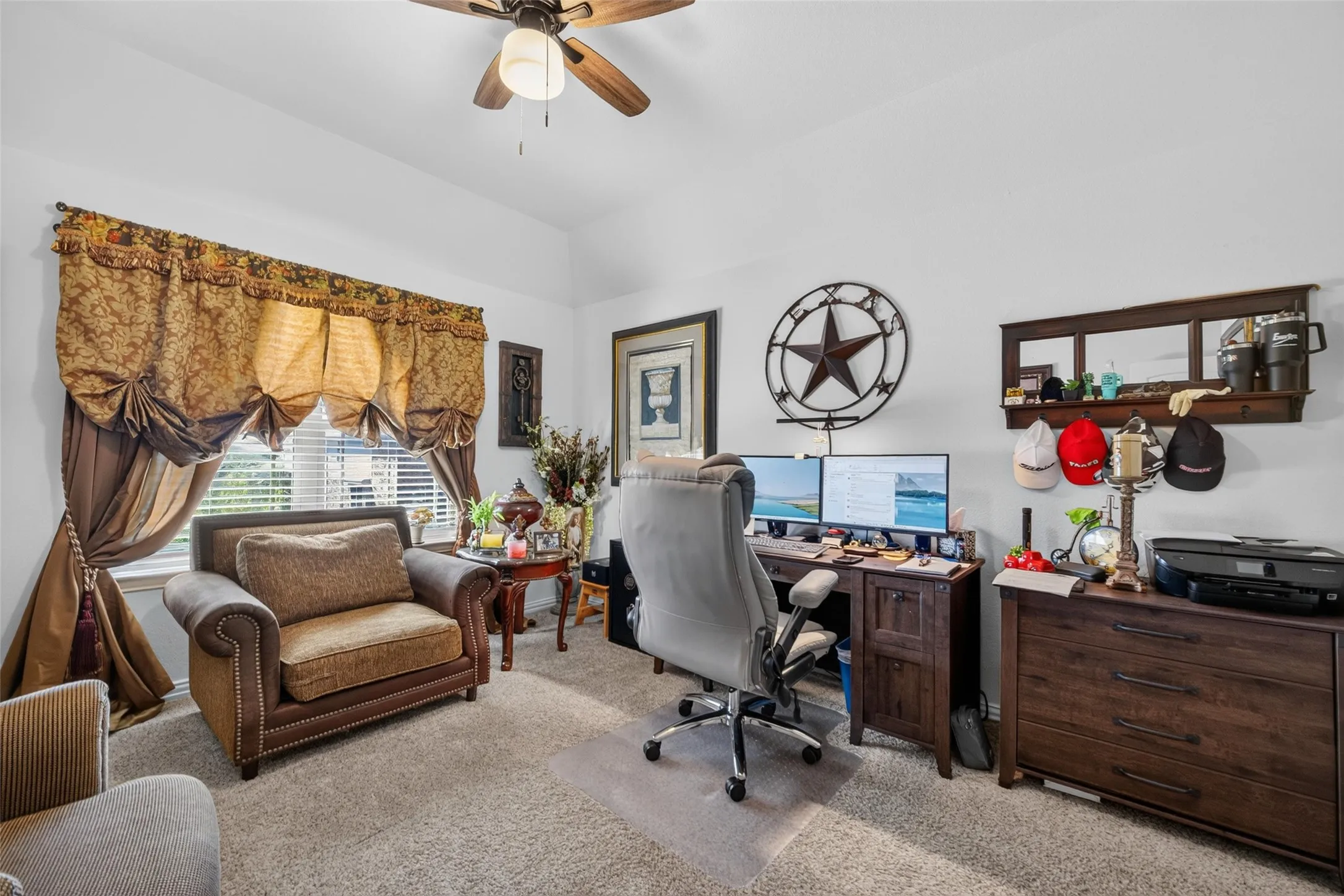 Single Family Residence For Rent in Collin County , 1318 Crossvine Drive, Anna, Texas 75409, 4 Bedroom, 4 Bathroom, 2 Garage spaces, 3,168 Sqft, built in 2019, mls#21390158, Real Estate Agent in Anna, Homes For Rent in Collin county, Homes For Rent in Anna, Realtor in Anna Texas, Real Estate Brokerage Independent Realty Texas, Luminita Cordes Realtor