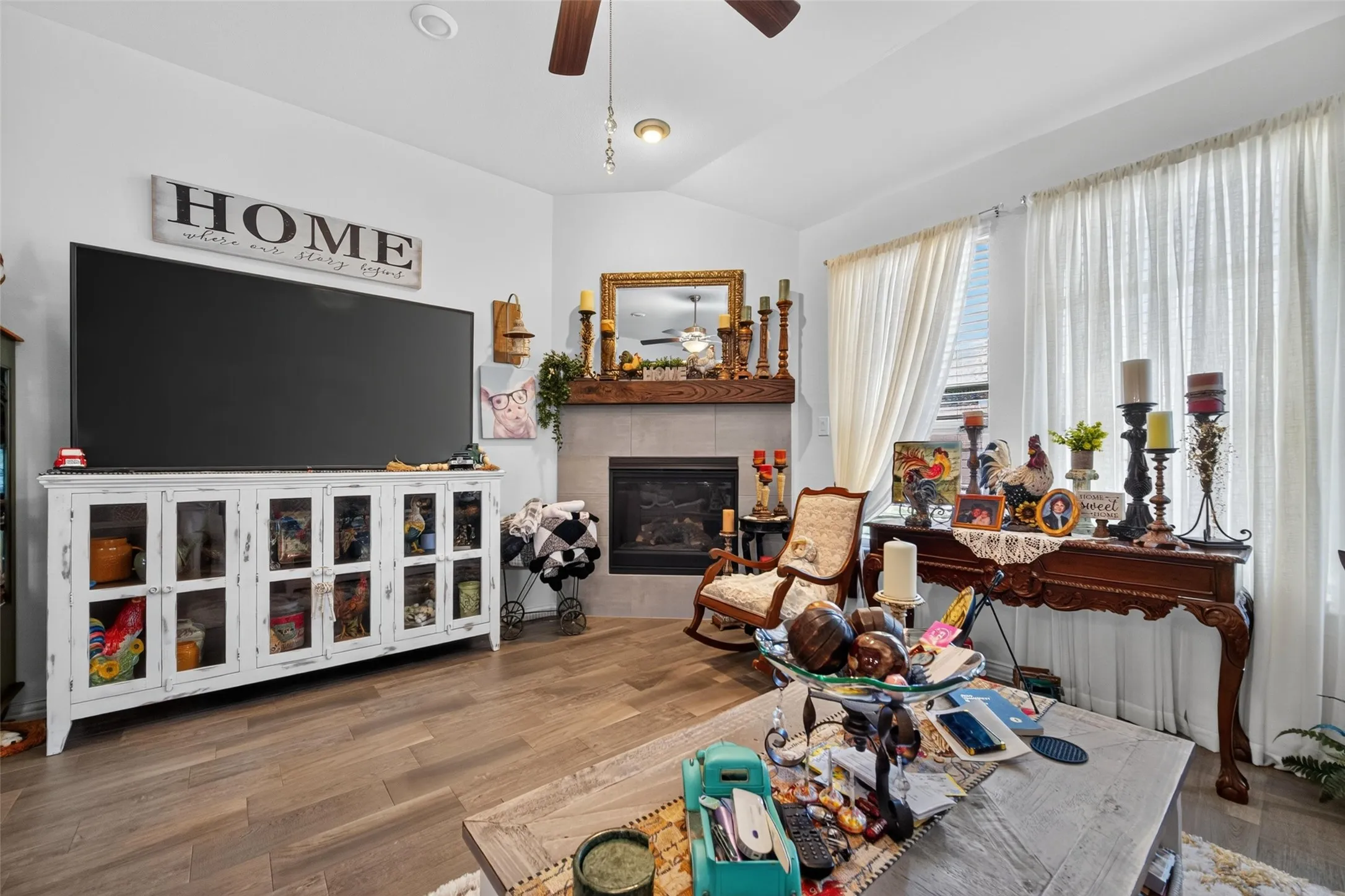 Single Family Residence For Rent in Collin County , 1318 Crossvine Drive, Anna, Texas 75409, 4 Bedroom, 4 Bathroom, 2 Garage spaces, 3,168 Sqft, built in 2019, mls#21390158, Real Estate Agent in Anna, Homes For Rent in Collin county, Homes For Rent in Anna, Realtor in Anna Texas, Real Estate Brokerage Independent Realty Texas, Luminita Cordes Realtor