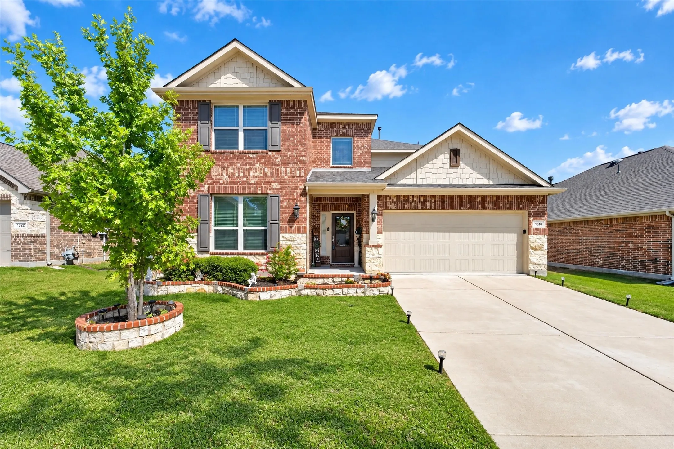 Single Family Residence For Rent in Collin County , 1318 Crossvine Drive, Anna, Texas 75409, 4 Bedroom, 4 Bathroom, 2 Garage spaces, 3,168 Sqft, built in 2019, mls#21390158, Real Estate Agent in Anna, Homes For Rent in Collin county, Homes For Rent in Anna, Realtor in Anna Texas, Real Estate Brokerage Independent Realty Texas, Luminita Cordes Realtor