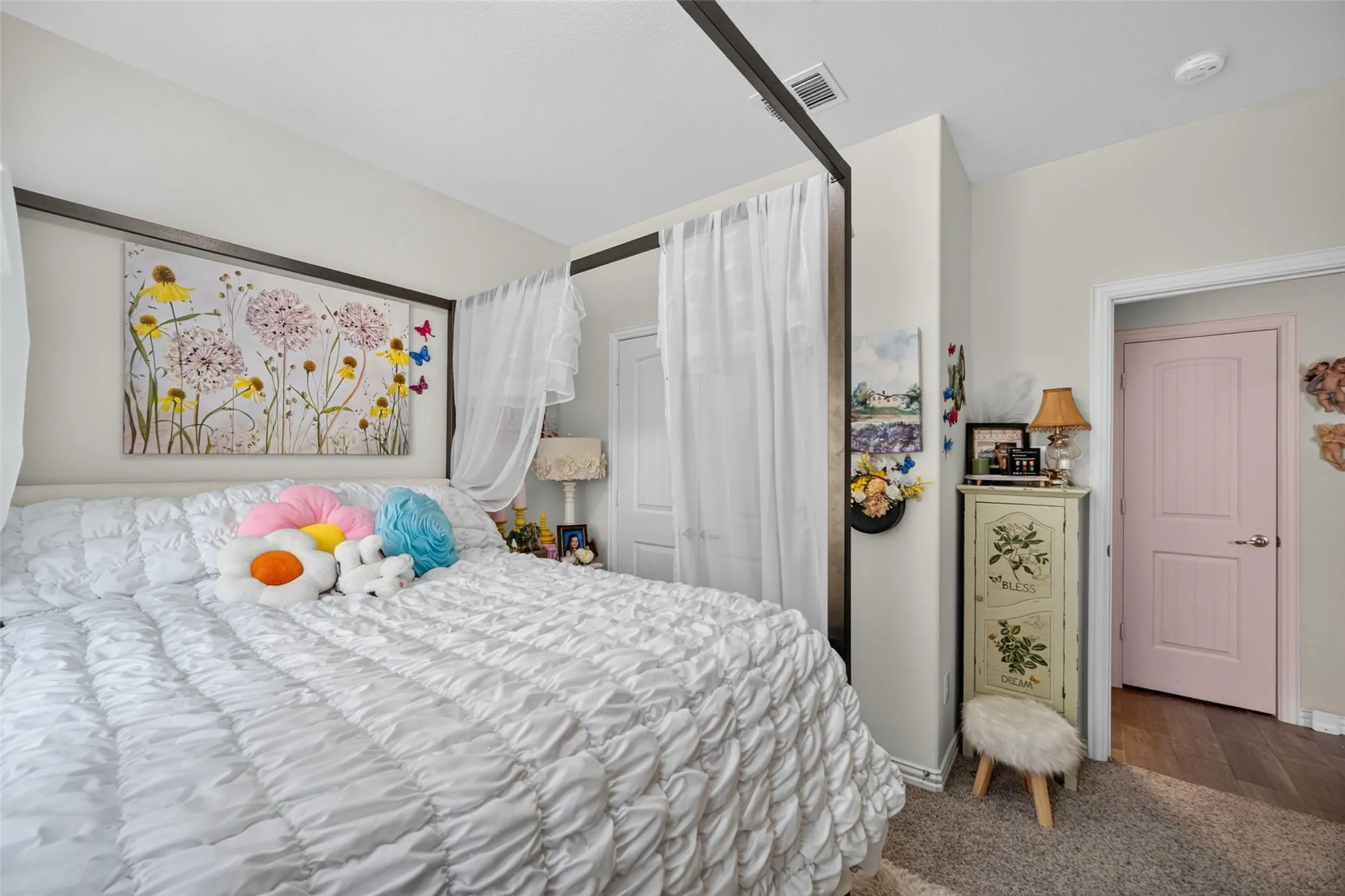 Single Family Residence For Rent in Collin County , 1318 Crossvine Drive, Anna, Texas 75409, 4 Bedroom, 4 Bathroom, 2 Garage spaces, 3,168 Sqft, built in 2019, mls#21390158, Real Estate Agent in Anna, Homes For Rent in Collin county, Homes For Rent in Anna, Realtor in Anna Texas, Real Estate Brokerage Independent Realty Texas, Luminita Cordes Realtor