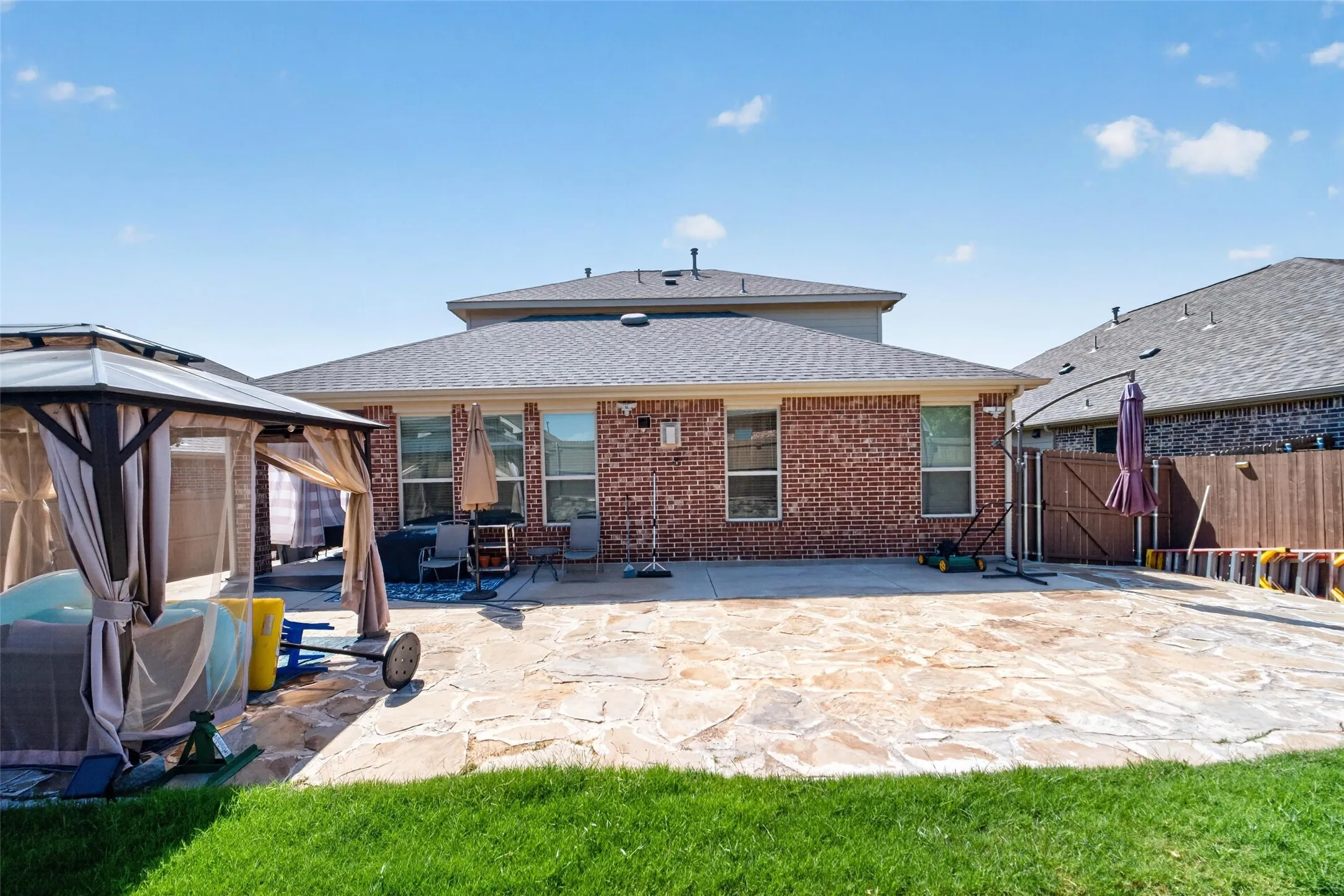 Single Family Residence For Rent in Collin County , 1318 Crossvine Drive, Anna, Texas 75409, 4 Bedroom, 4 Bathroom, 2 Garage spaces, 3,168 Sqft, built in 2019, mls#21390158, Real Estate Agent in Anna, Homes For Rent in Collin county, Homes For Rent in Anna, Realtor in Anna Texas, Real Estate Brokerage Independent Realty Texas, Luminita Cordes Realtor