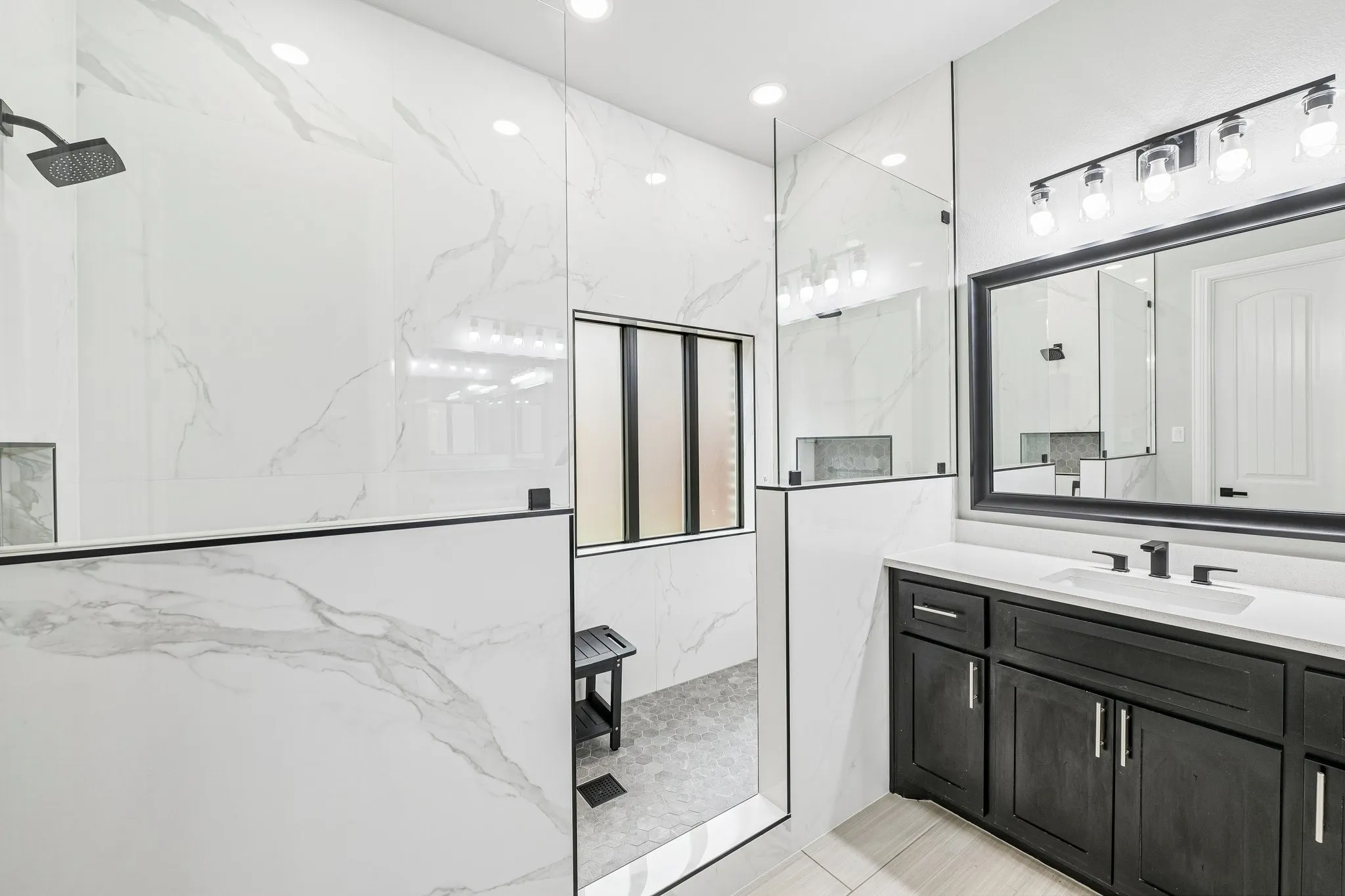 Single Family Residence For Sale in Rockwall County , 1036 Windy Hill Lane, Rockwall, Texas 75087, 5 Bedroom, 4 Bathroom, 3 Garage spaces, 3,372 Sqft, built in 2017, mls#21391434, Real Estate Agent in Rockwall, Homes For Sale in Rockwall county, Homes For Sale in Rockwall, Realtor in Rockwall Texas, Real Estate Brokerage Independent Realty Texas, Luminita Cordes Realtor