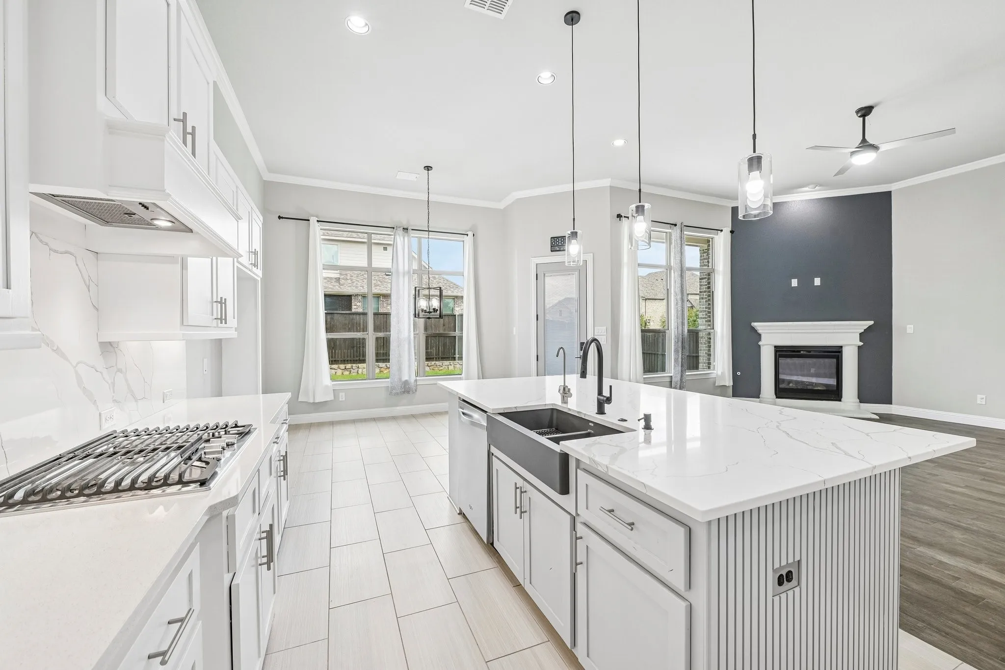 Single Family Residence For Sale in Rockwall County , 1036 Windy Hill Lane, Rockwall, Texas 75087, 5 Bedroom, 4 Bathroom, 3 Garage spaces, 3,372 Sqft, built in 2017, mls#21391434, Real Estate Agent in Rockwall, Homes For Sale in Rockwall county, Homes For Sale in Rockwall, Realtor in Rockwall Texas, Real Estate Brokerage Independent Realty Texas, Luminita Cordes Realtor