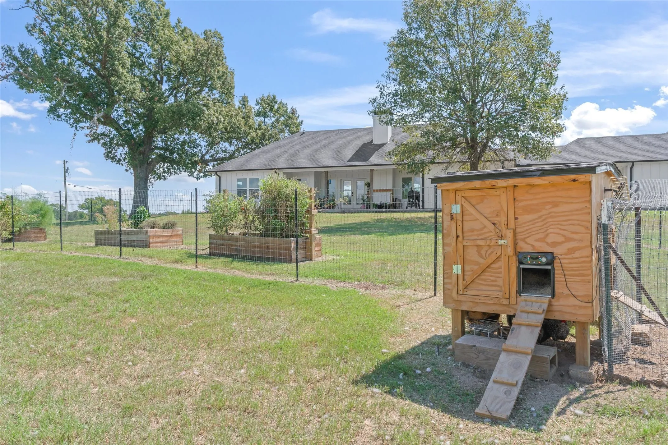 Farm For Sale in Van Zandt County , 4620 Fm 1653, Ben Wheeler, Texas 75754, 3 Bedroom, 2 Bathroom, 2 Garage spaces, 1,790 Sqft, built in 2021, mls#21391368, Real Estate Agent in Ben Wheeler, Homes For Sale in Van Zandt county, Homes For Sale in Ben Wheeler, Realtor in Ben Wheeler Texas, Real Estate Brokerage Independent Realty Texas, Luminita Cordes Realtor
