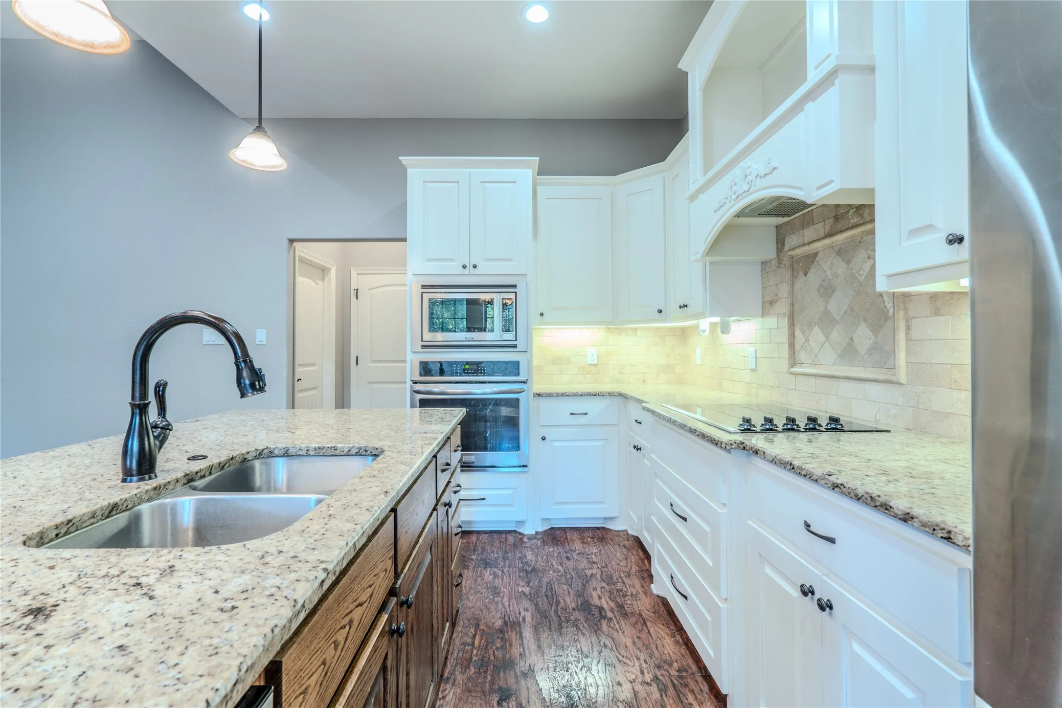 Single Family Residence For Sale in Wise County , 3005 Dry Creek Court, Decatur, Texas 76234, 3 Bedroom, 2 Bathroom, 2 Garage spaces, 1,812 Sqft, built in 2017, mls#21391423, Real Estate Agent in Decatur, Homes For Sale in Wise county, Homes For Sale in Decatur, Realtor in Decatur Texas, Real Estate Brokerage Independent Realty Texas, Luminita Cordes Realtor