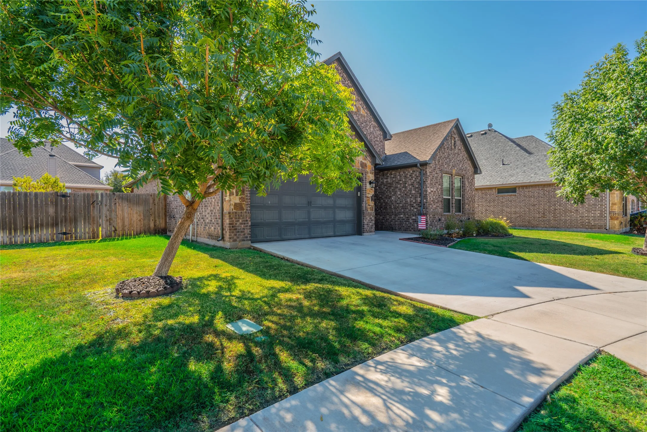 Single Family Residence For Sale in Wise County , 3005 Dry Creek Court, Decatur, Texas 76234, 3 Bedroom, 2 Bathroom, 2 Garage spaces, 1,812 Sqft, built in 2017, mls#21391423, Real Estate Agent in Decatur, Homes For Sale in Wise county, Homes For Sale in Decatur, Realtor in Decatur Texas, Real Estate Brokerage Independent Realty Texas, Luminita Cordes Realtor