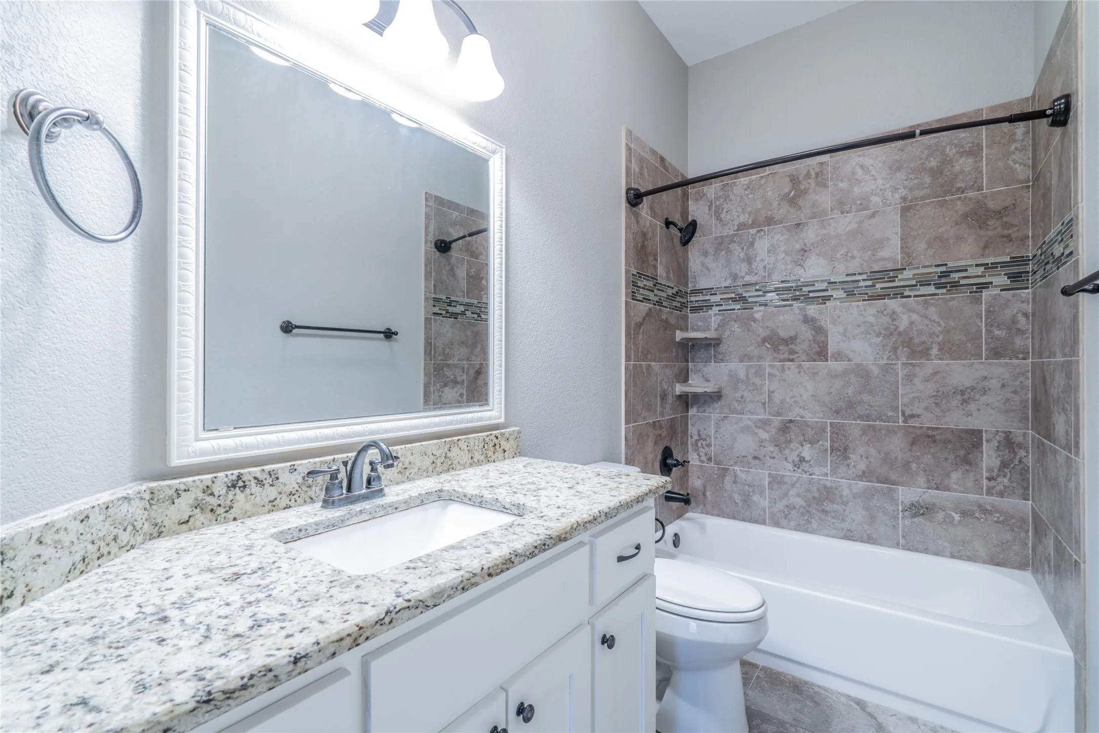 Single Family Residence For Sale in Wise County , 3005 Dry Creek Court, Decatur, Texas 76234, 3 Bedroom, 2 Bathroom, 2 Garage spaces, 1,812 Sqft, built in 2017, mls#21391423, Real Estate Agent in Decatur, Homes For Sale in Wise county, Homes For Sale in Decatur, Realtor in Decatur Texas, Real Estate Brokerage Independent Realty Texas, Luminita Cordes Realtor