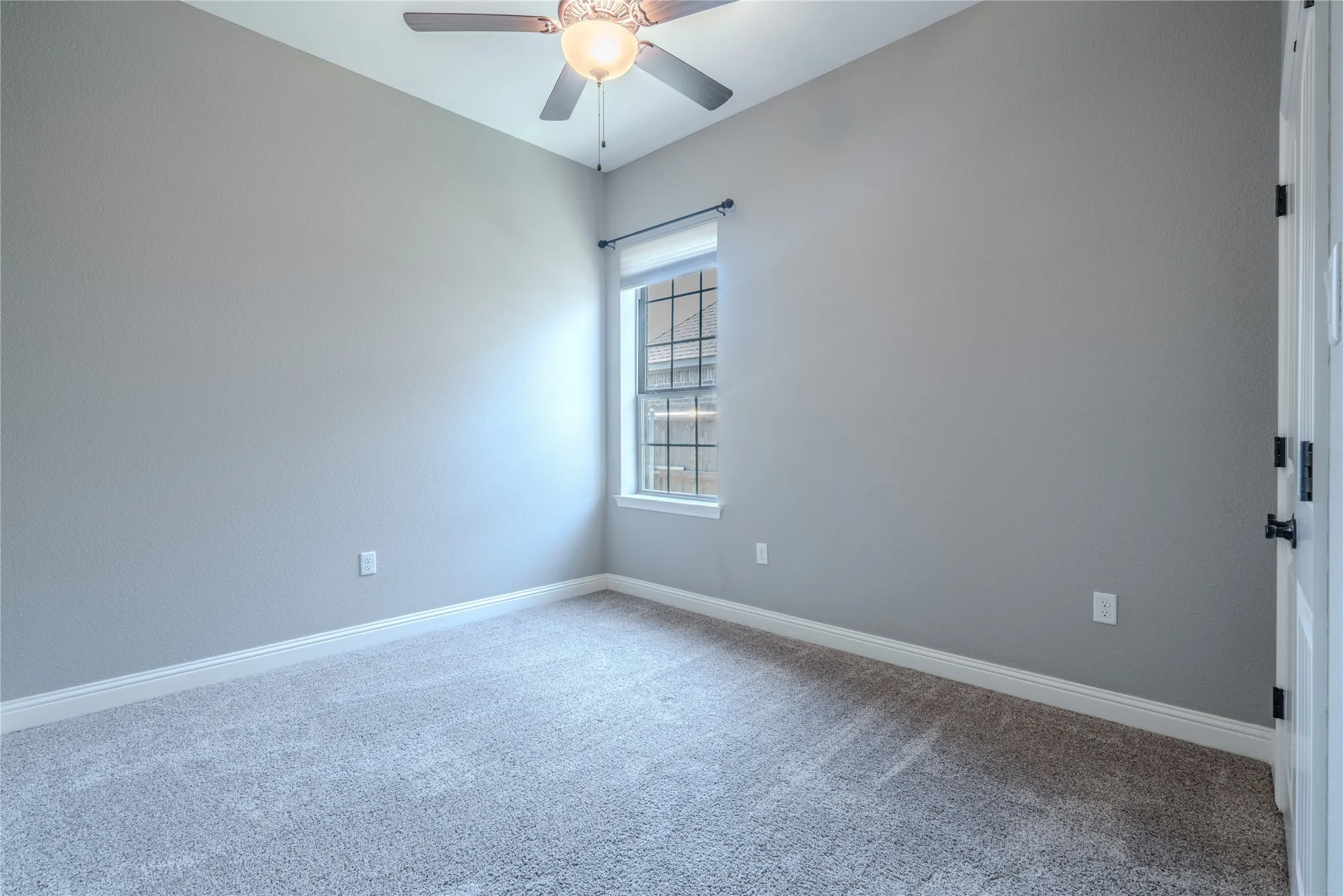 Single Family Residence For Sale in Wise County , 3005 Dry Creek Court, Decatur, Texas 76234, 3 Bedroom, 2 Bathroom, 2 Garage spaces, 1,812 Sqft, built in 2017, mls#21391423, Real Estate Agent in Decatur, Homes For Sale in Wise county, Homes For Sale in Decatur, Realtor in Decatur Texas, Real Estate Brokerage Independent Realty Texas, Luminita Cordes Realtor