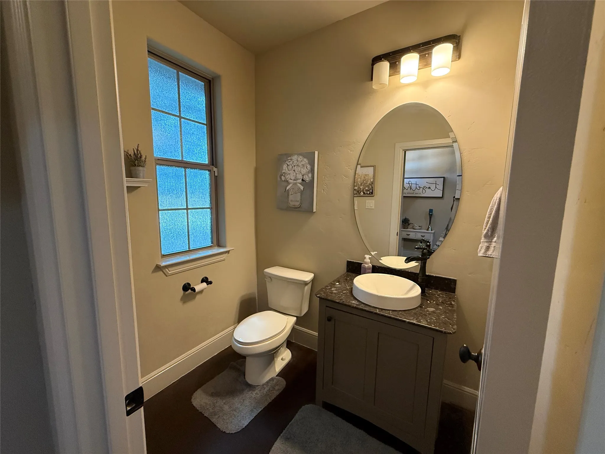 Single Family Residence For Sale in Grayson County , 155 Bay Creek Lane, Gordonville, Texas 76245, 3 Bedroom, 3 Bathroom, 2 Garage spaces, 2,239 Sqft, built in 2013, mls#21391447, Real Estate Agent in Gordonville, Homes For Sale in Grayson county, Homes For Sale in Gordonville, Realtor in Gordonville Texas, Real Estate Brokerage Independent Realty Texas, Luminita Cordes Realtor
