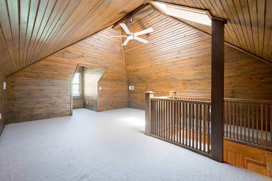 Single Family Residence For Rent in Ellis County , 415 W Franklin Street, Waxahachie, Texas 75165, 5 Bedroom, 3 Bathroom, Garage spaces, 2,564 Sqft, built in 1920, mls#21386870, Real Estate Agent in Waxahachie, Homes For Rent in Ellis county, Homes For Rent in Waxahachie, Realtor in Waxahachie Texas, Real Estate Brokerage Independent Realty Texas, Luminita Cordes Realtor