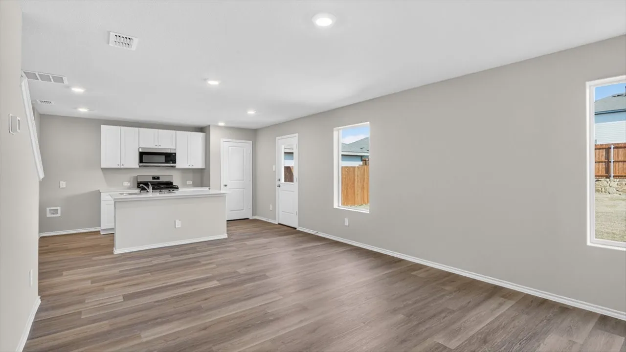 Single Family Residence For Sale in Palo Pinto County , 117 MACH Way, Mineral Wells, Texas 76067, 3 Bedroom, 3 Bathroom, 2 Garage spaces, 1,518 Sqft, built in 2026, mls#21389500, Real Estate Agent in Mineral Wells, Homes For Sale in Palo Pinto county, Homes For Sale in Mineral Wells, Realtor in Mineral Wells Texas, Real Estate Brokerage Independent Realty Texas, Luminita Cordes Realtor
