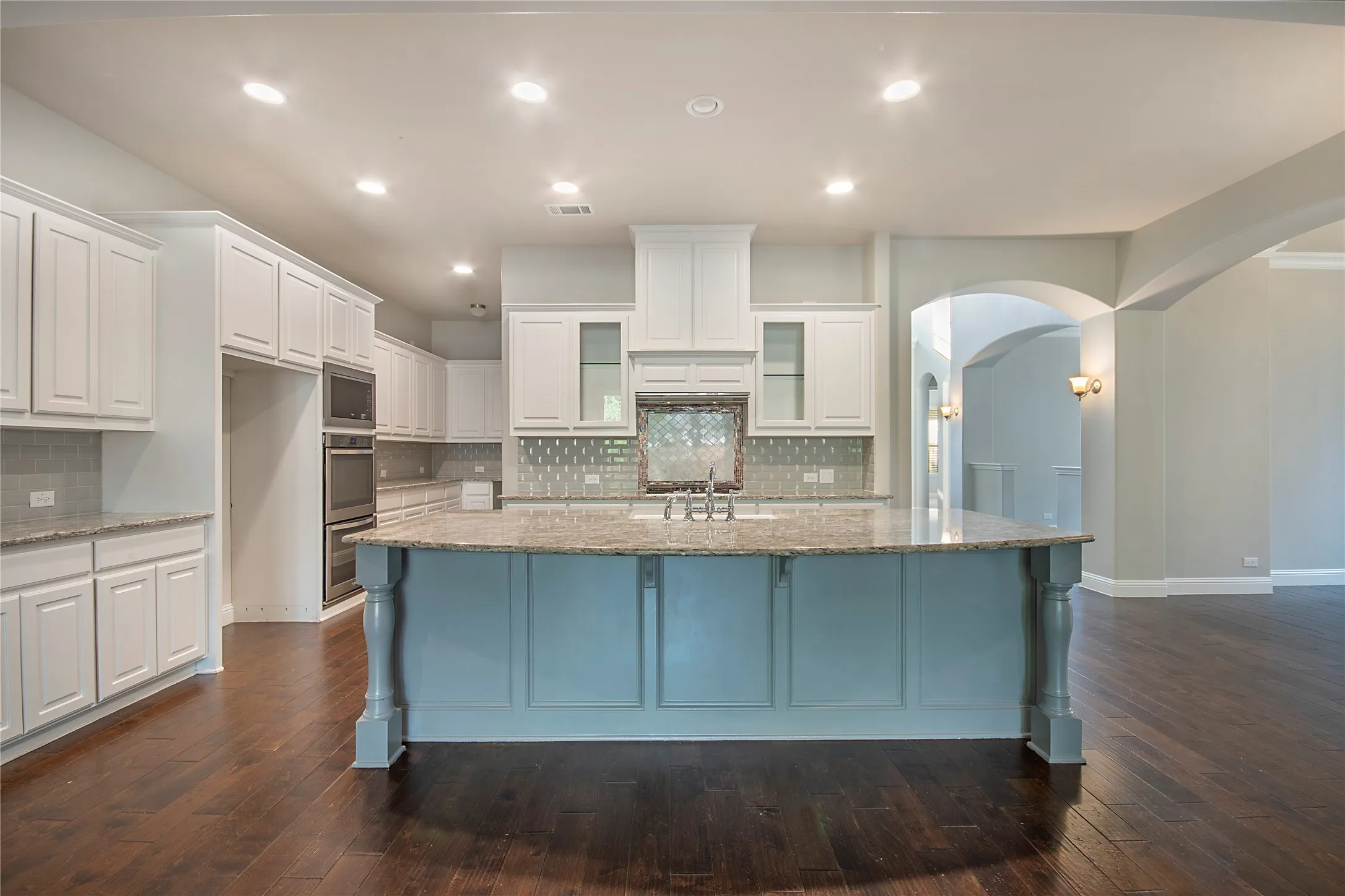 Single Family Residence For Sale in Collin County , 3248 Sky Lane, Celina, Texas 75009, 4 Bedroom, 3 Bathroom, 2 Garage spaces, 3,394 Sqft, built in 2017, mls#21390983, Real Estate Agent in Celina, Homes For Sale in Collin county, Homes For Sale in Celina, Realtor in Celina Texas, Real Estate Brokerage Independent Realty Texas, Luminita Cordes Realtor