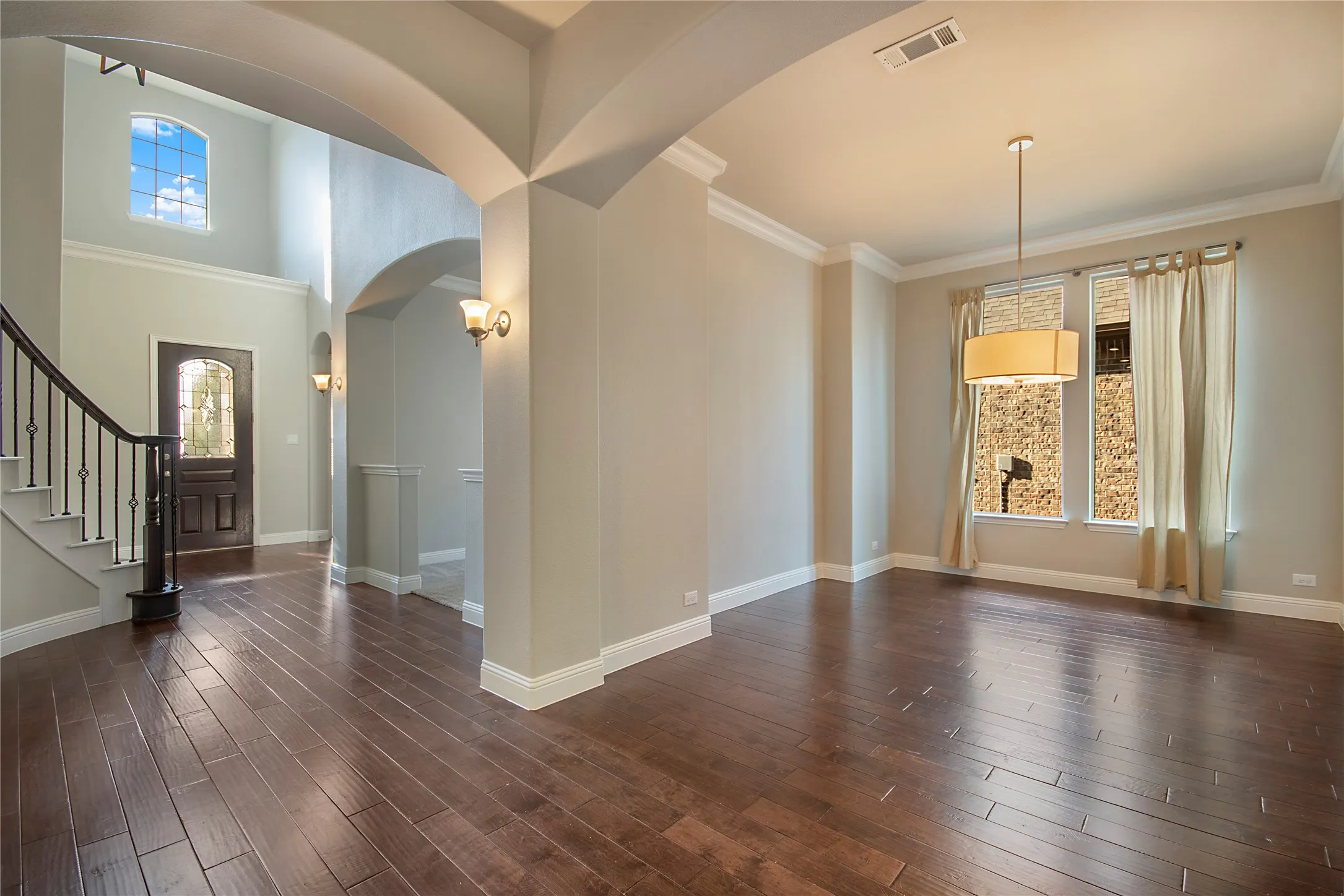 Single Family Residence For Sale in Collin County , 3248 Sky Lane, Celina, Texas 75009, 4 Bedroom, 3 Bathroom, 2 Garage spaces, 3,394 Sqft, built in 2017, mls#21390983, Real Estate Agent in Celina, Homes For Sale in Collin county, Homes For Sale in Celina, Realtor in Celina Texas, Real Estate Brokerage Independent Realty Texas, Luminita Cordes Realtor