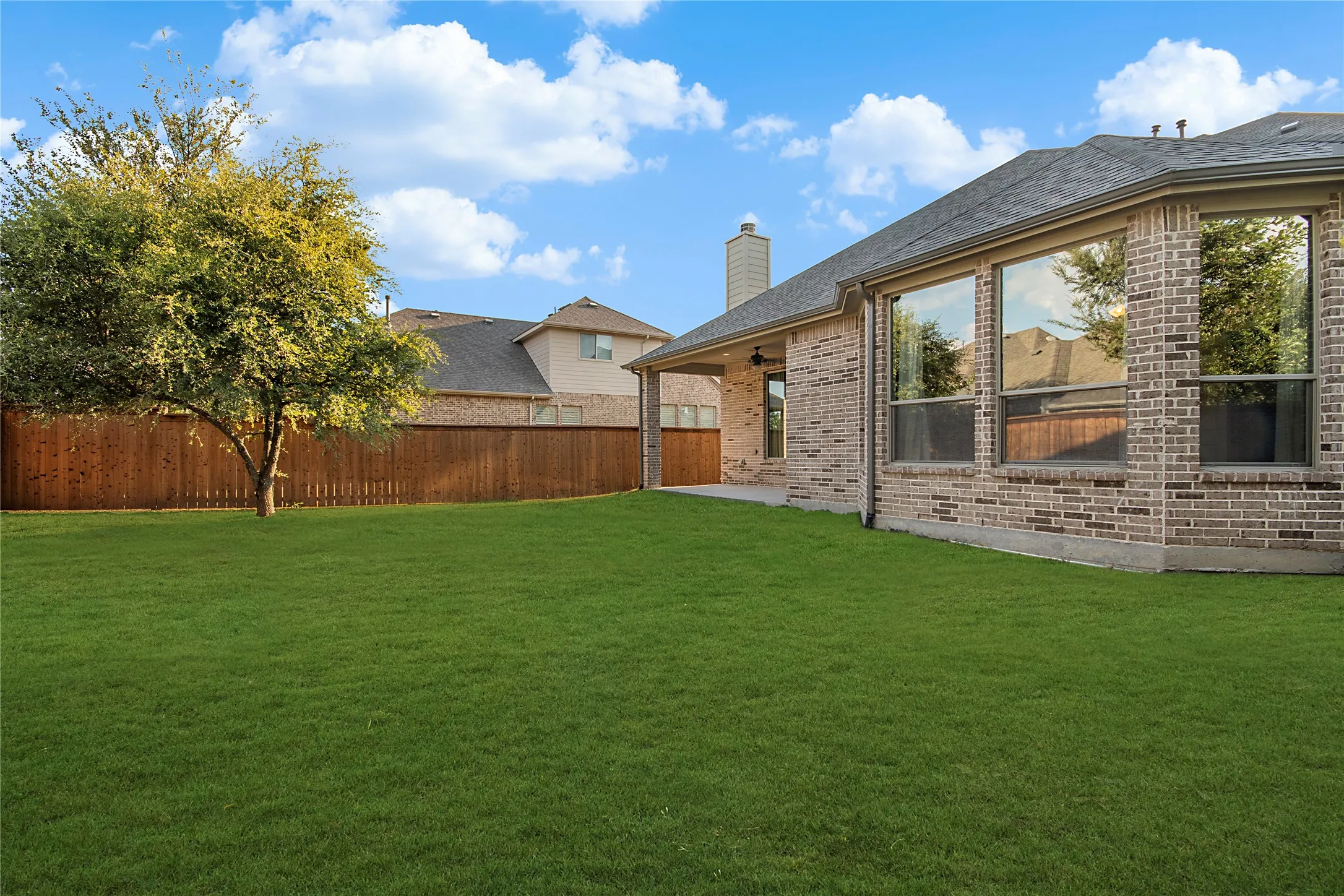 Single Family Residence For Sale in Collin County , 3248 Sky Lane, Celina, Texas 75009, 4 Bedroom, 3 Bathroom, 2 Garage spaces, 3,394 Sqft, built in 2017, mls#21390983, Real Estate Agent in Celina, Homes For Sale in Collin county, Homes For Sale in Celina, Realtor in Celina Texas, Real Estate Brokerage Independent Realty Texas, Luminita Cordes Realtor