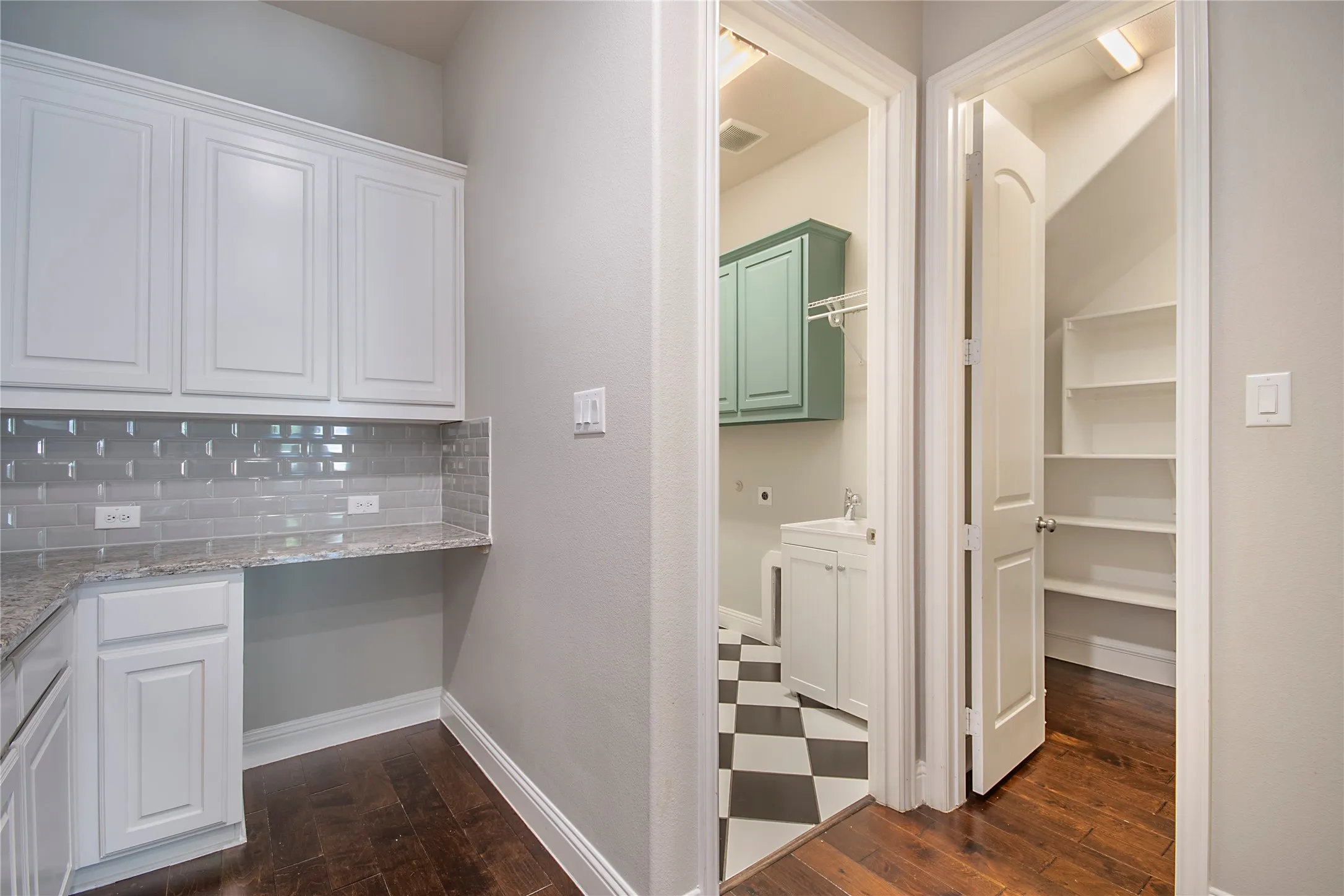 Single Family Residence For Sale in Collin County , 3248 Sky Lane, Celina, Texas 75009, 4 Bedroom, 3 Bathroom, 2 Garage spaces, 3,394 Sqft, built in 2017, mls#21390983, Real Estate Agent in Celina, Homes For Sale in Collin county, Homes For Sale in Celina, Realtor in Celina Texas, Real Estate Brokerage Independent Realty Texas, Luminita Cordes Realtor