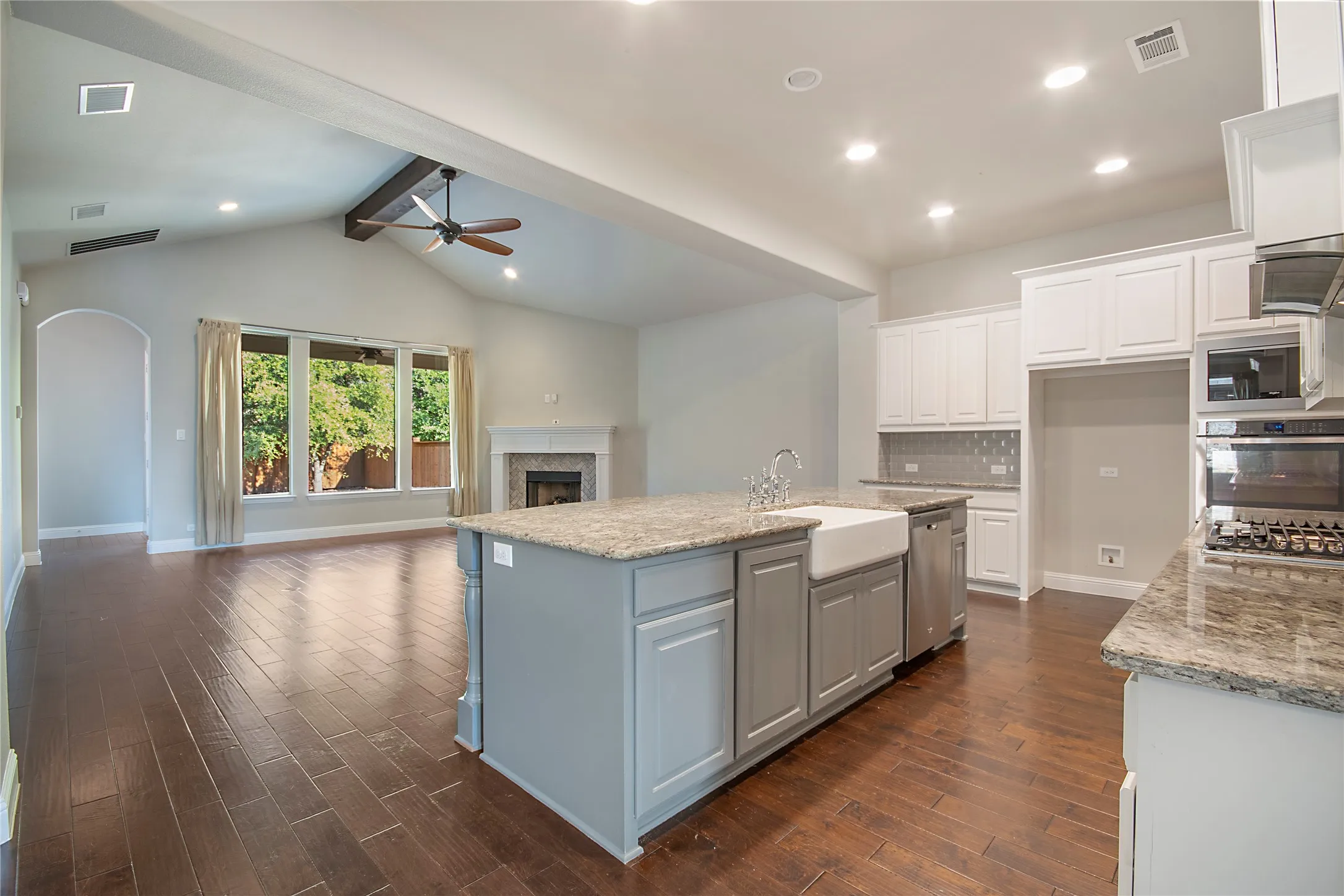Single Family Residence For Sale in Collin County , 3248 Sky Lane, Celina, Texas 75009, 4 Bedroom, 3 Bathroom, 2 Garage spaces, 3,394 Sqft, built in 2017, mls#21390983, Real Estate Agent in Celina, Homes For Sale in Collin county, Homes For Sale in Celina, Realtor in Celina Texas, Real Estate Brokerage Independent Realty Texas, Luminita Cordes Realtor
