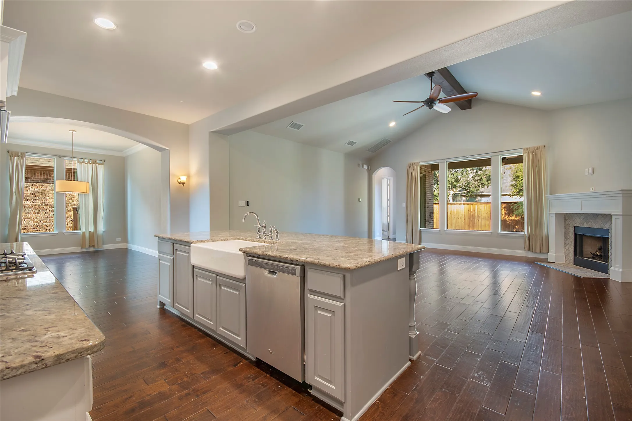 Single Family Residence For Sale in Collin County , 3248 Sky Lane, Celina, Texas 75009, 4 Bedroom, 3 Bathroom, 2 Garage spaces, 3,394 Sqft, built in 2017, mls#21390983, Real Estate Agent in Celina, Homes For Sale in Collin county, Homes For Sale in Celina, Realtor in Celina Texas, Real Estate Brokerage Independent Realty Texas, Luminita Cordes Realtor