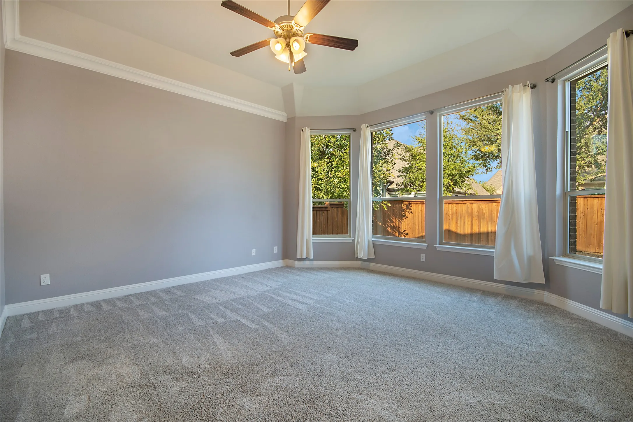 Single Family Residence For Sale in Collin County , 3248 Sky Lane, Celina, Texas 75009, 4 Bedroom, 3 Bathroom, 2 Garage spaces, 3,394 Sqft, built in 2017, mls#21390983, Real Estate Agent in Celina, Homes For Sale in Collin county, Homes For Sale in Celina, Realtor in Celina Texas, Real Estate Brokerage Independent Realty Texas, Luminita Cordes Realtor