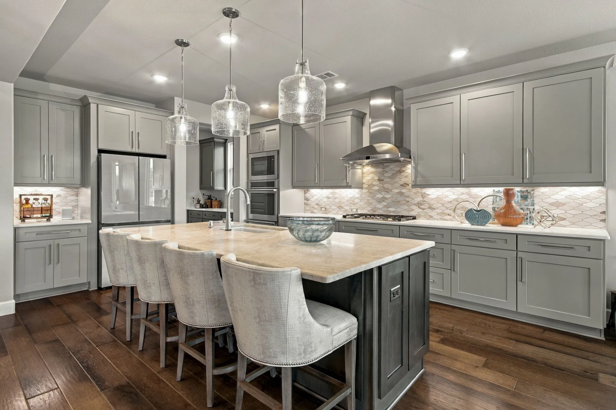 Single Family Residence For Sale in Denton County , 9701 Arkose Drive, Denton, Texas 76207, 3 Bedroom, 4 Bathroom, 3 Garage spaces, 2,928 Sqft, built in 2020, mls#21391085, Real Estate Agent in Denton, Homes For Sale in Denton county, Homes For Sale in Denton, Realtor in Denton Texas, Real Estate Brokerage Independent Realty Texas, Luminita Cordes Realtor