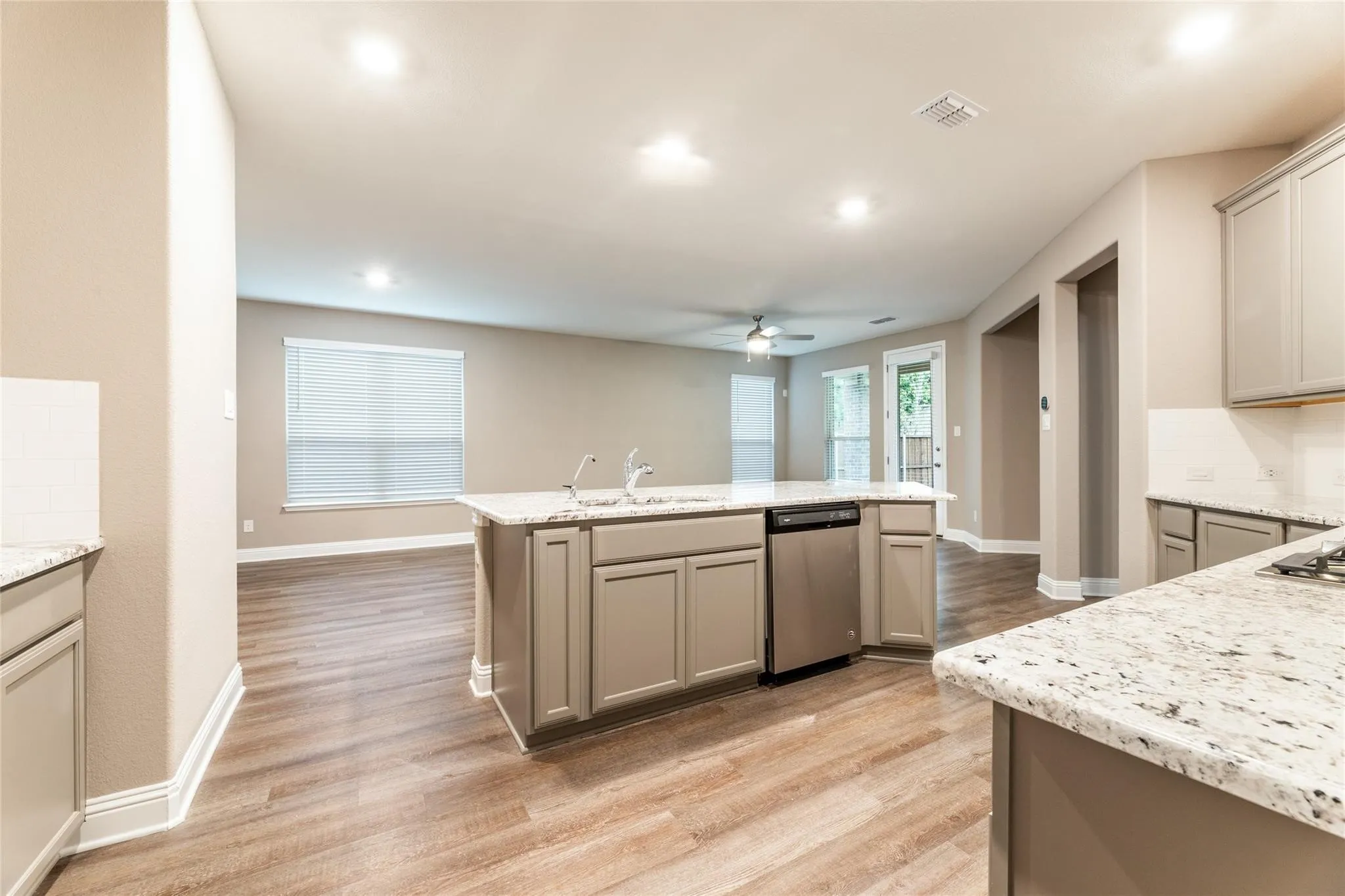 Single Family Residence For Rent in Collin County , 1532 Turf Lane, Allen, Texas 75002, 4 Bedroom, 3 Bathroom, 2 Garage spaces, 2,414 Sqft, built in 2020, mls#21391473, Real Estate Agent in Allen, Homes For Rent in Collin county, Homes For Rent in Allen, Realtor in Allen Texas, Real Estate Brokerage Independent Realty Texas, Luminita Cordes Realtor