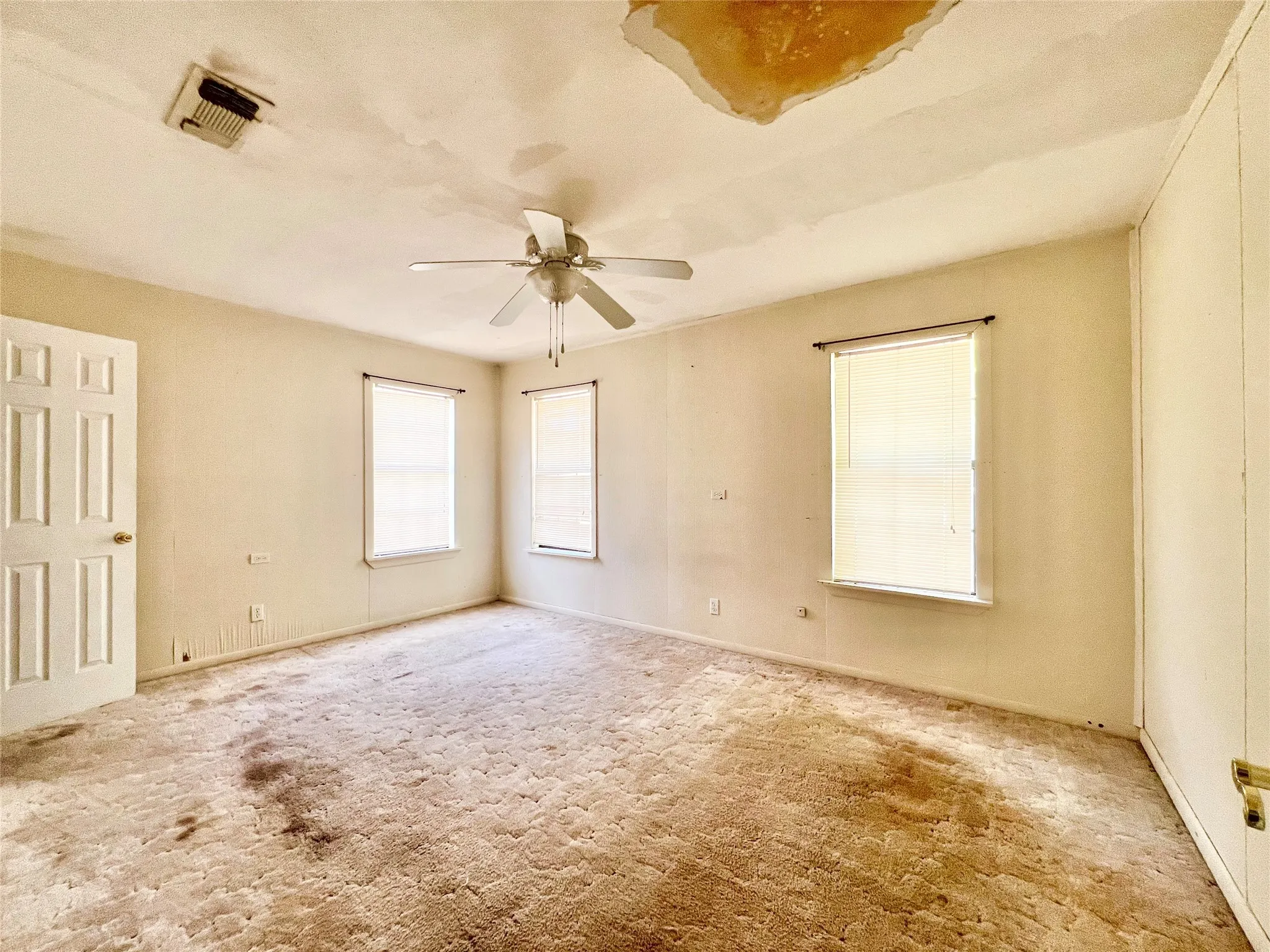 Bedroom #1