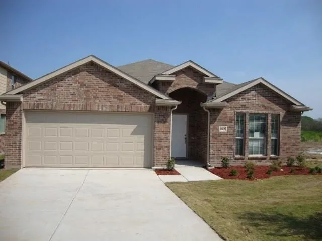 Single Family Residence For Rent