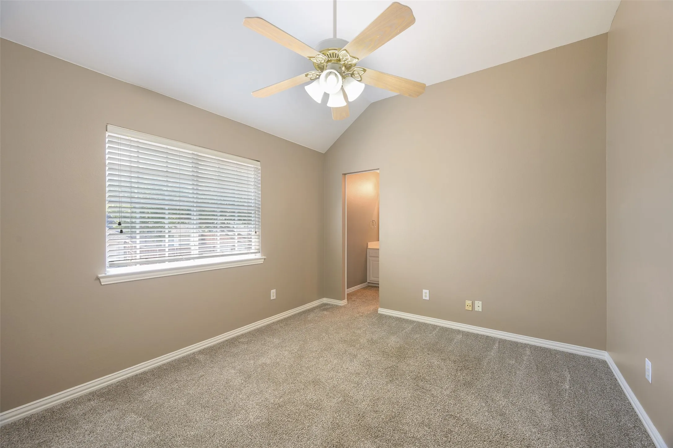 4th bedroom