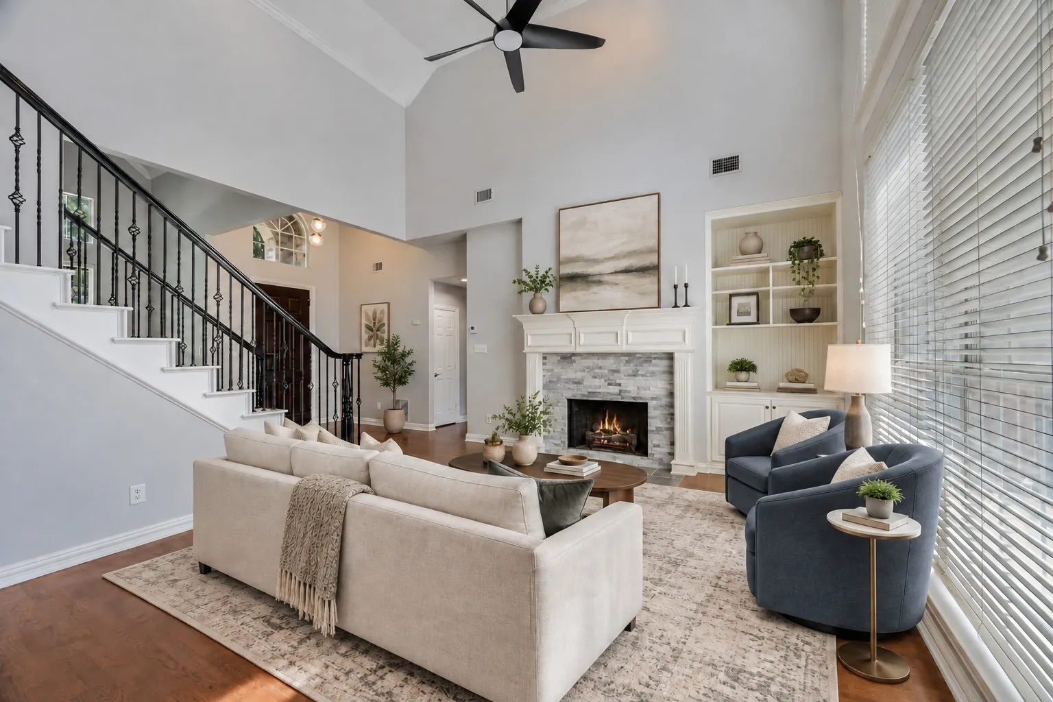 Virtualy staged living room