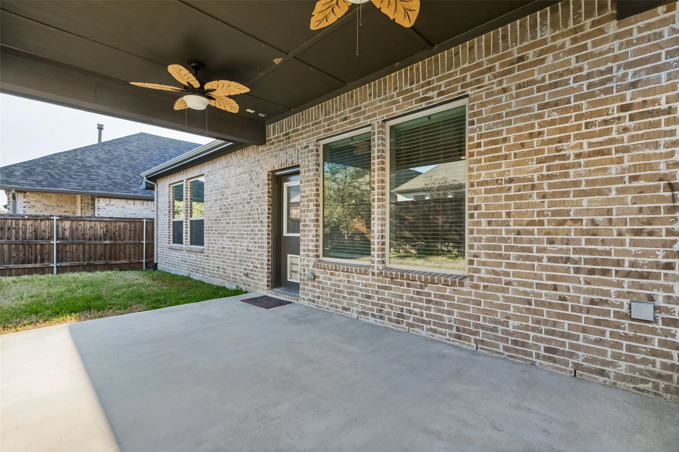 Single Family Residence For Rent in Collin County , 2424 Preakness Place, Celina, Texas 75009, 4 Bedroom, 3 Bathroom, 2 Garage spaces, 2,261 Sqft, built in 2021, mls#21391025, Real Estate Agent in Celina, Homes For Rent in Collin county, Homes For Rent in Celina, Realtor in Celina Texas, Real Estate Brokerage Independent Realty Texas, Luminita Cordes Realtor