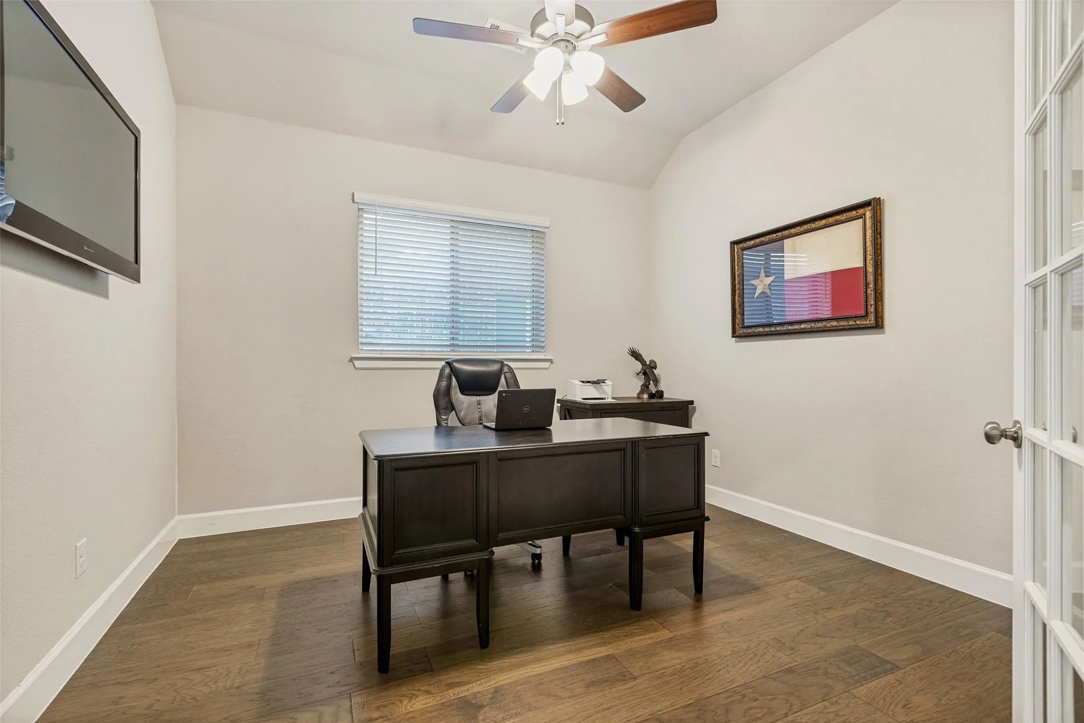 Single Family Residence For Rent in Collin County , 2424 Preakness Place, Celina, Texas 75009, 4 Bedroom, 3 Bathroom, 2 Garage spaces, 2,261 Sqft, built in 2021, mls#21391025, Real Estate Agent in Celina, Homes For Rent in Collin county, Homes For Rent in Celina, Realtor in Celina Texas, Real Estate Brokerage Independent Realty Texas, Luminita Cordes Realtor