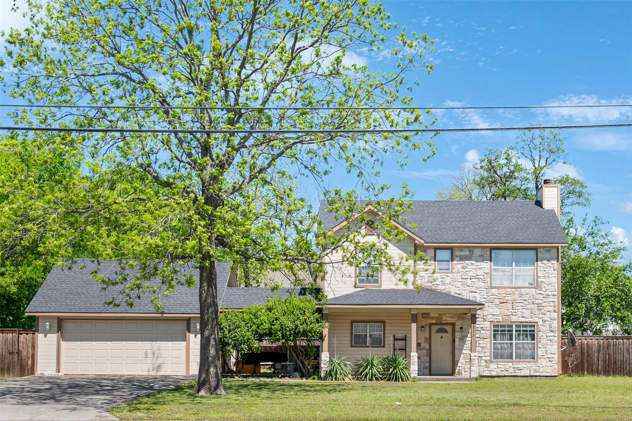 Single Family Residence For Rent