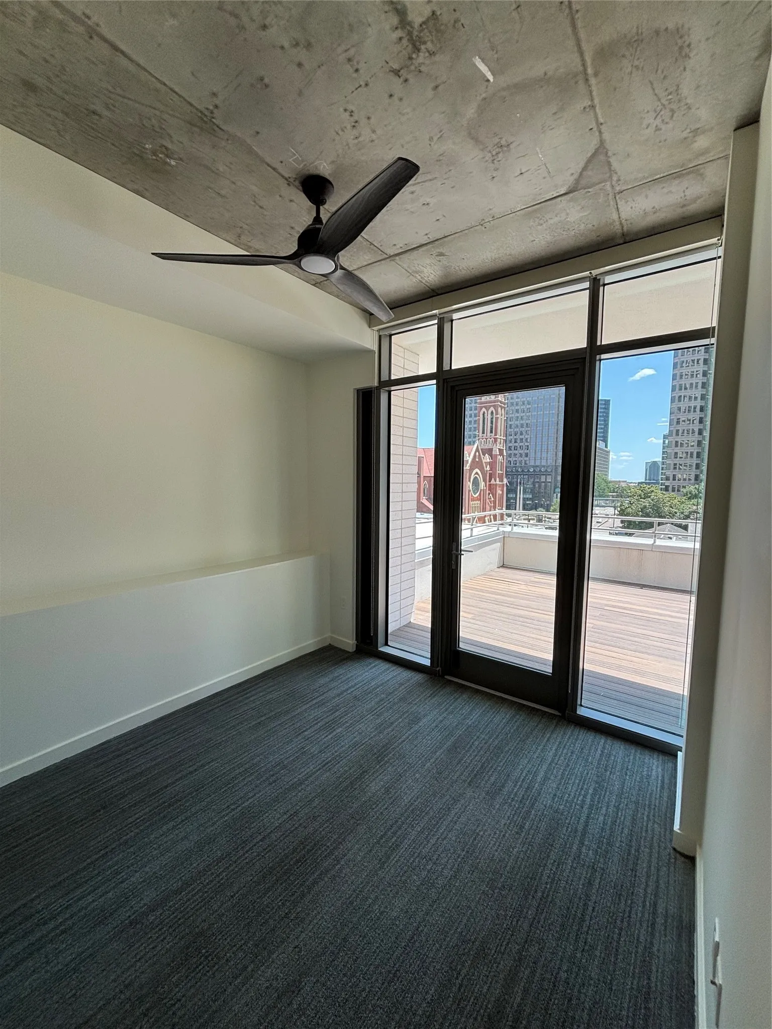 Apartment For Rent in Dallas County , 1801 N Pearl Street 502, Dallas, Texas 75201, 2 Bedroom, 3 Bathroom, 2 Garage spaces, 1,253 Sqft, built in 2021, mls#21391489, Real Estate Agent in Dallas, Homes For Rent in Dallas county, Homes For Rent in Dallas, Realtor in Dallas Texas, Real Estate Brokerage Independent Realty Texas, Luminita Cordes Realtor