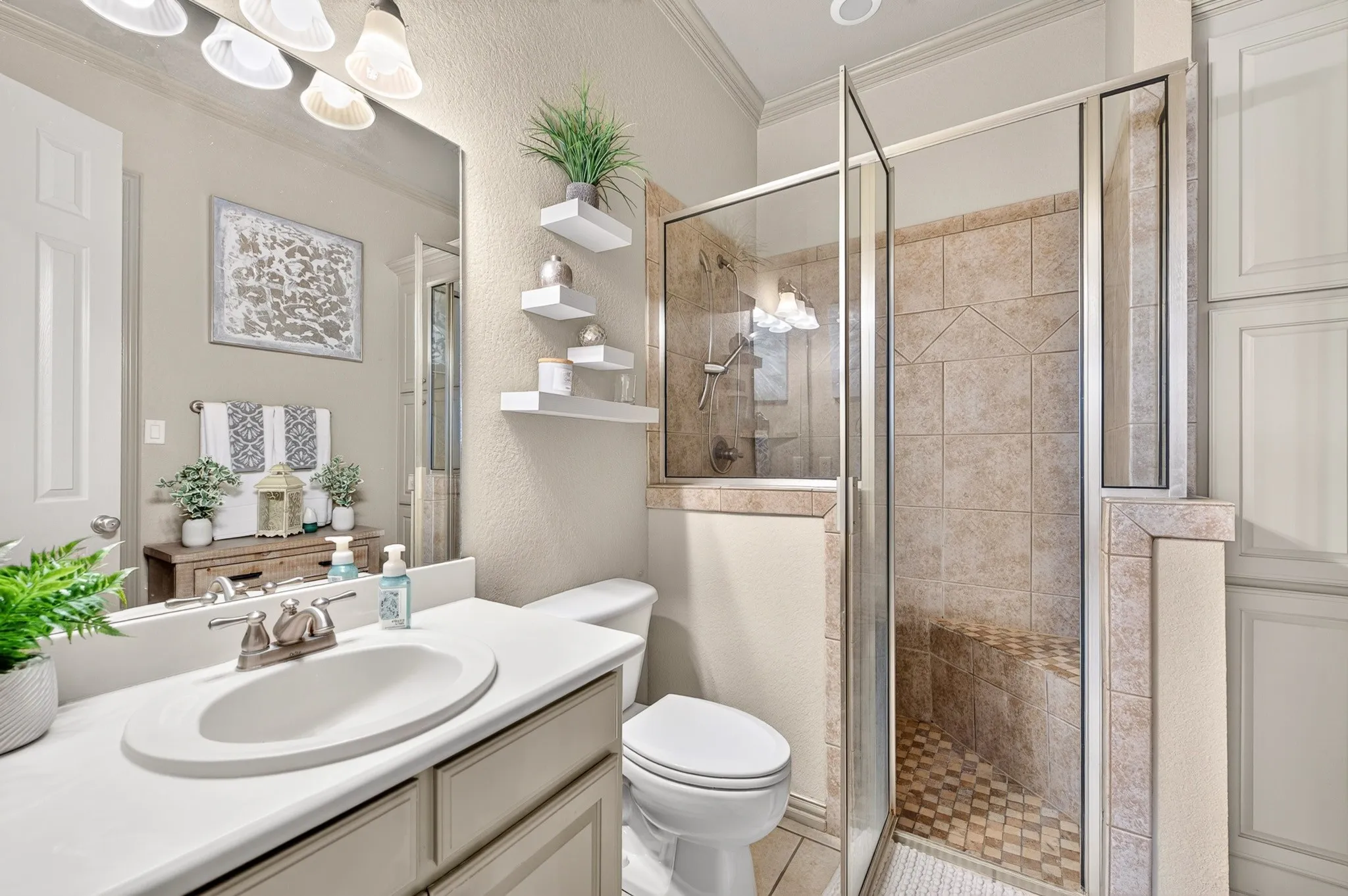 Single Family Residence For Sale in Tarrant County , 3833 Eagles Nest Trail, Burleson, Texas 76028, 4 Bedroom, 3 Bathroom, 3 Garage spaces, 4,166 Sqft, built in 2006, mls#21377510, Real Estate Agent in Burleson, Homes For Sale in Tarrant county, Homes For Sale in Burleson, Realtor in Burleson Texas, Real Estate Brokerage Independent Realty Texas, Luminita Cordes Realtor