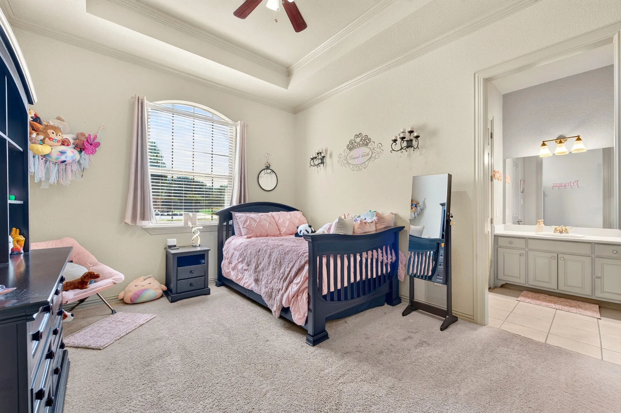 Single Family Residence For Sale in Tarrant County , 3833 Eagles Nest Trail, Burleson, Texas 76028, 4 Bedroom, 3 Bathroom, 3 Garage spaces, 4,166 Sqft, built in 2006, mls#21377510, Real Estate Agent in Burleson, Homes For Sale in Tarrant county, Homes For Sale in Burleson, Realtor in Burleson Texas, Real Estate Brokerage Independent Realty Texas, Luminita Cordes Realtor