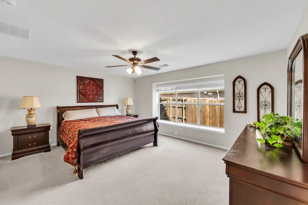 Single Family Residence For Sale in Collin County , 1320 Periwinkle Drive, Wylie, Texas 75098, 4 Bedroom, 2 Bathroom, 2 Garage spaces, 2,124 Sqft, built in 2004, mls#21390544, Real Estate Agent in Wylie, Homes For Sale in Collin county, Homes For Sale in Wylie, Realtor in Wylie Texas, Real Estate Brokerage Independent Realty Texas, Luminita Cordes Realtor