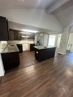Single Family Residence For Rent in Dallas County , 3614 Skyline Drive, Rowlett, Texas 75088, 4 Bedroom, 2 Bathroom, Garage spaces, 2,012 Sqft, built in 1972, mls#21391494, Real Estate Agent in Rowlett, Homes For Rent in Dallas county, Homes For Rent in Rowlett, Realtor in Rowlett Texas, Real Estate Brokerage Independent Realty Texas, Luminita Cordes Realtor