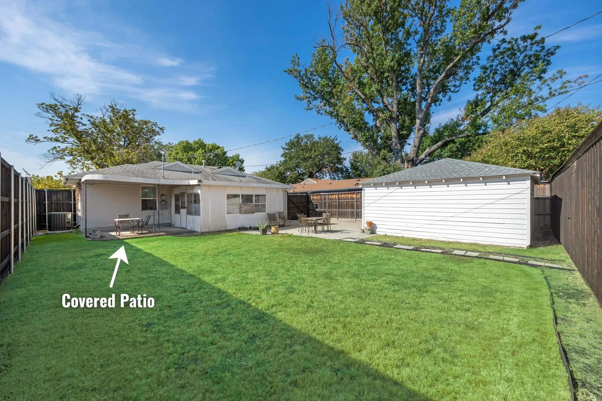 Single Family Residence For Sale in Dallas County , 3727 Hawick Lane, Dallas, Texas 75220, 3 Bedroom, 1 Bathroom, 2 Garage spaces, 1,420 Sqft, built in 1952, mls#21391336, Real Estate Agent in Dallas, Homes For Sale in Dallas county, Homes For Sale in Dallas, Realtor in Dallas Texas, Real Estate Brokerage Independent Realty Texas, Luminita Cordes Realtor