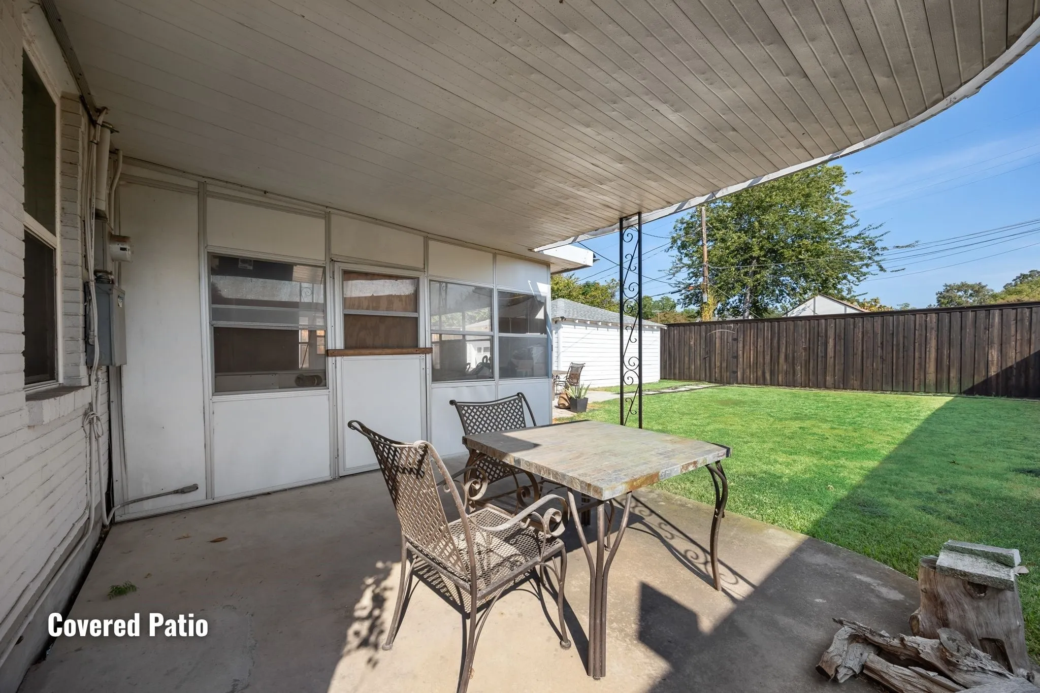 Single Family Residence For Sale in Dallas County , 3727 Hawick Lane, Dallas, Texas 75220, 3 Bedroom, 1 Bathroom, 2 Garage spaces, 1,420 Sqft, built in 1952, mls#21391336, Real Estate Agent in Dallas, Homes For Sale in Dallas county, Homes For Sale in Dallas, Realtor in Dallas Texas, Real Estate Brokerage Independent Realty Texas, Luminita Cordes Realtor