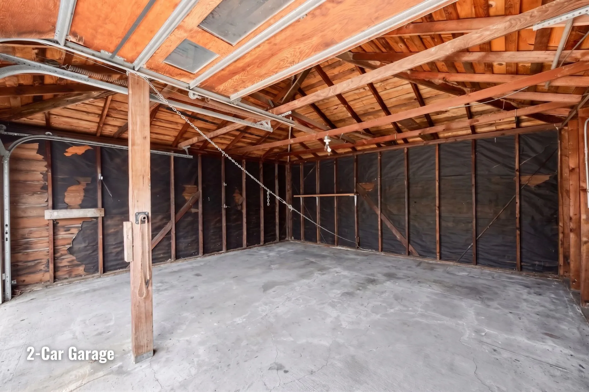 Single Family Residence For Sale in Dallas County , 3727 Hawick Lane, Dallas, Texas 75220, 3 Bedroom, 1 Bathroom, 2 Garage spaces, 1,420 Sqft, built in 1952, mls#21391336, Real Estate Agent in Dallas, Homes For Sale in Dallas county, Homes For Sale in Dallas, Realtor in Dallas Texas, Real Estate Brokerage Independent Realty Texas, Luminita Cordes Realtor