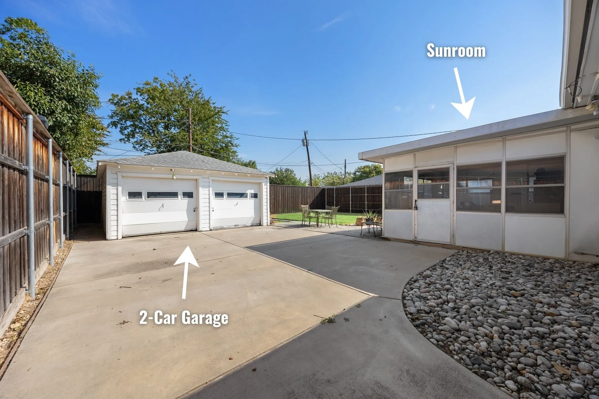 Single Family Residence For Sale in Dallas County , 3727 Hawick Lane, Dallas, Texas 75220, 3 Bedroom, 1 Bathroom, 2 Garage spaces, 1,420 Sqft, built in 1952, mls#21391336, Real Estate Agent in Dallas, Homes For Sale in Dallas county, Homes For Sale in Dallas, Realtor in Dallas Texas, Real Estate Brokerage Independent Realty Texas, Luminita Cordes Realtor