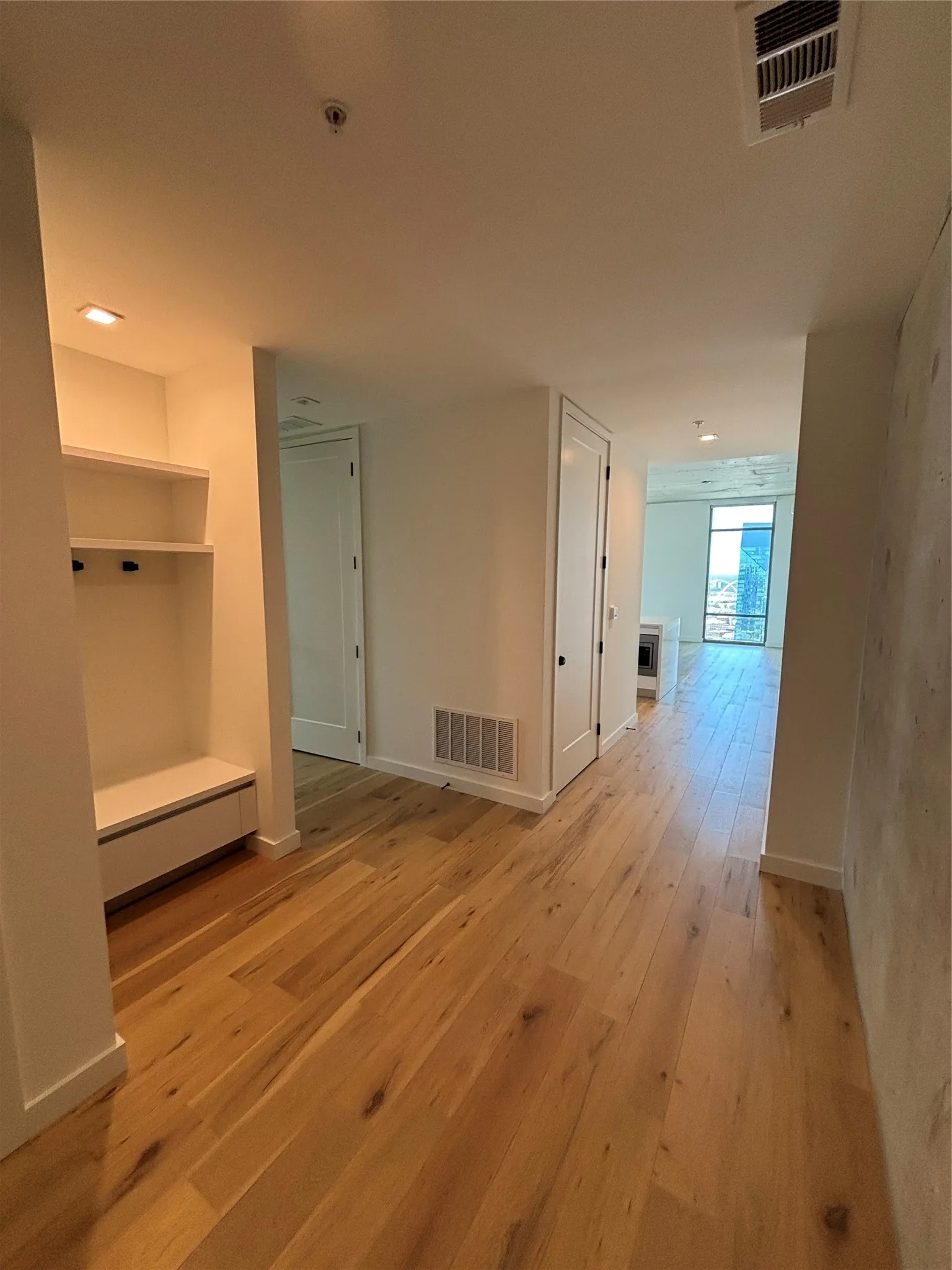 Apartment For Rent in Dallas County , 1801 N Pearl Street 3909, Dallas, Texas 75201, 2 Bedroom, 3 Bathroom, 2 Garage spaces, 1,459 Sqft, built in 2021, mls#21391496, Real Estate Agent in Dallas, Homes For Rent in Dallas county, Homes For Rent in Dallas, Realtor in Dallas Texas, Real Estate Brokerage Independent Realty Texas, Luminita Cordes Realtor