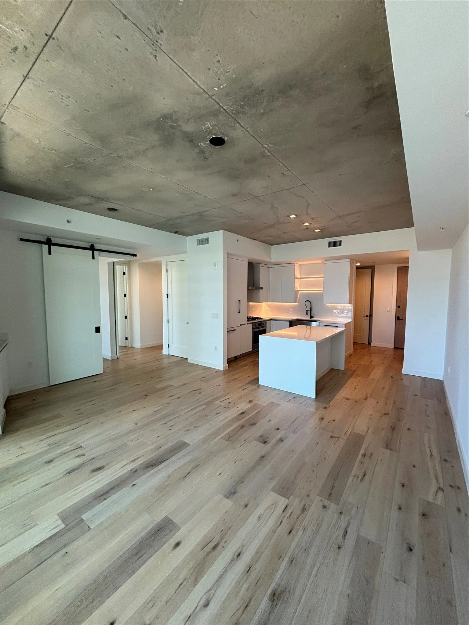 Apartment For Rent in Dallas County , 1801 N Pearl Street 3909, Dallas, Texas 75201, 2 Bedroom, 3 Bathroom, 2 Garage spaces, 1,459 Sqft, built in 2021, mls#21391496, Real Estate Agent in Dallas, Homes For Rent in Dallas county, Homes For Rent in Dallas, Realtor in Dallas Texas, Real Estate Brokerage Independent Realty Texas, Luminita Cordes Realtor