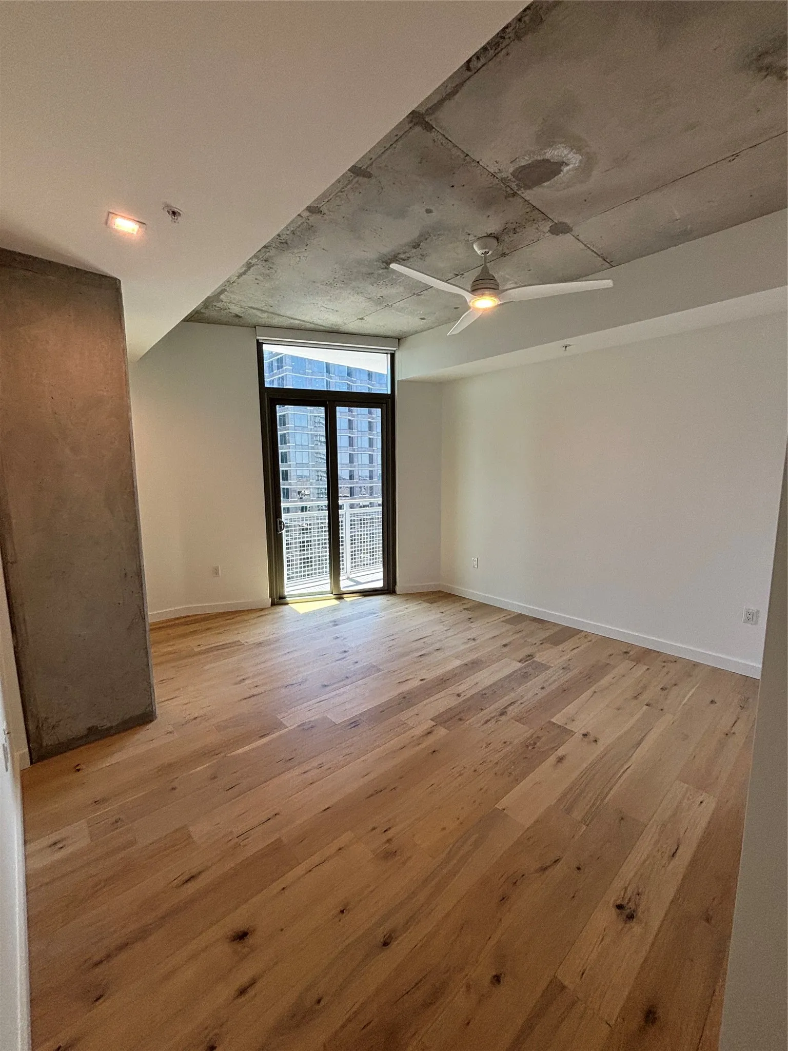 Apartment For Rent in Dallas County , 1801 N Pearl Street 3909, Dallas, Texas 75201, 2 Bedroom, 3 Bathroom, 2 Garage spaces, 1,459 Sqft, built in 2021, mls#21391496, Real Estate Agent in Dallas, Homes For Rent in Dallas county, Homes For Rent in Dallas, Realtor in Dallas Texas, Real Estate Brokerage Independent Realty Texas, Luminita Cordes Realtor