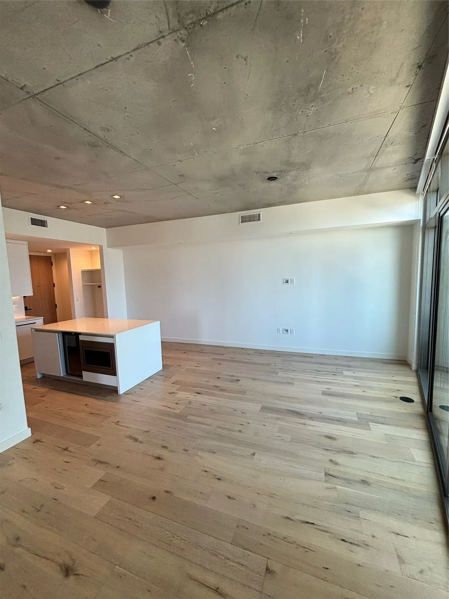 Apartment For Rent in Dallas County , 1801 N Pearl Street 3909, Dallas, Texas 75201, 2 Bedroom, 3 Bathroom, 2 Garage spaces, 1,459 Sqft, built in 2021, mls#21391496, Real Estate Agent in Dallas, Homes For Rent in Dallas county, Homes For Rent in Dallas, Realtor in Dallas Texas, Real Estate Brokerage Independent Realty Texas, Luminita Cordes Realtor