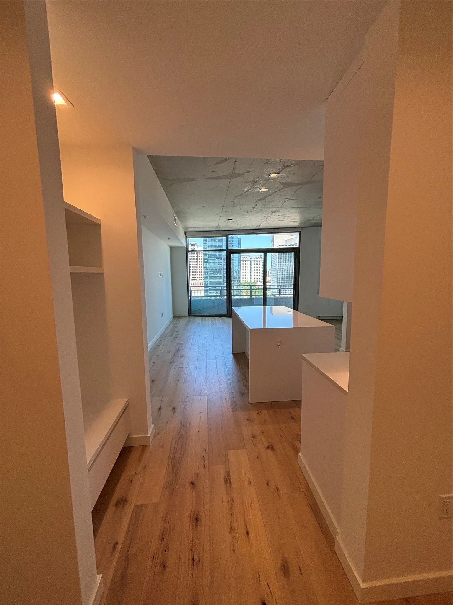 Apartment For Rent in Dallas County , 1801 N Pearl Street 3909, Dallas, Texas 75201, 2 Bedroom, 3 Bathroom, 2 Garage spaces, 1,459 Sqft, built in 2021, mls#21391496, Real Estate Agent in Dallas, Homes For Rent in Dallas county, Homes For Rent in Dallas, Realtor in Dallas Texas, Real Estate Brokerage Independent Realty Texas, Luminita Cordes Realtor